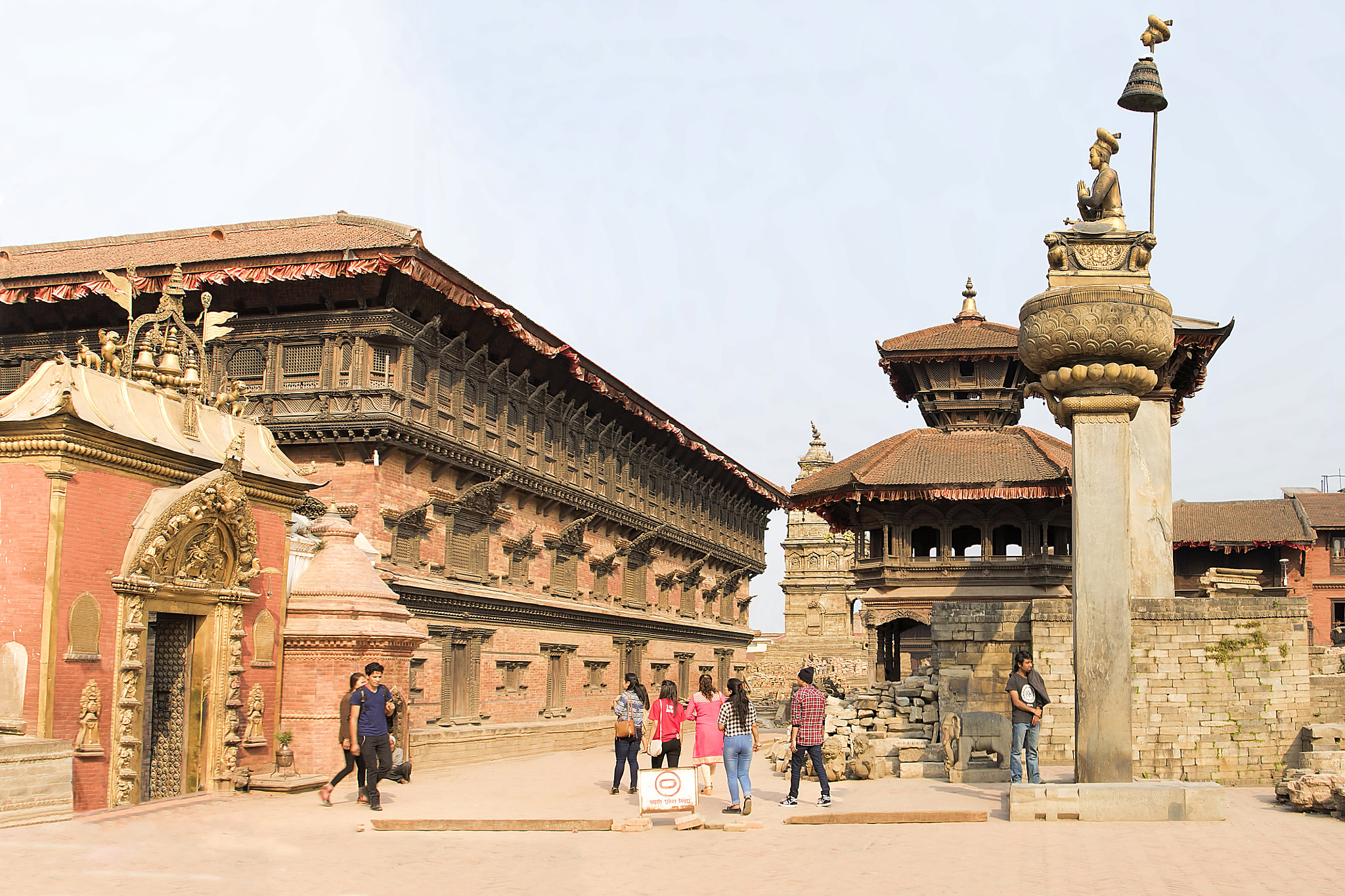 Canon EF 28-300mm F3.5-5.6L IS USM sample photo. Durbar square , bhaktapur photography