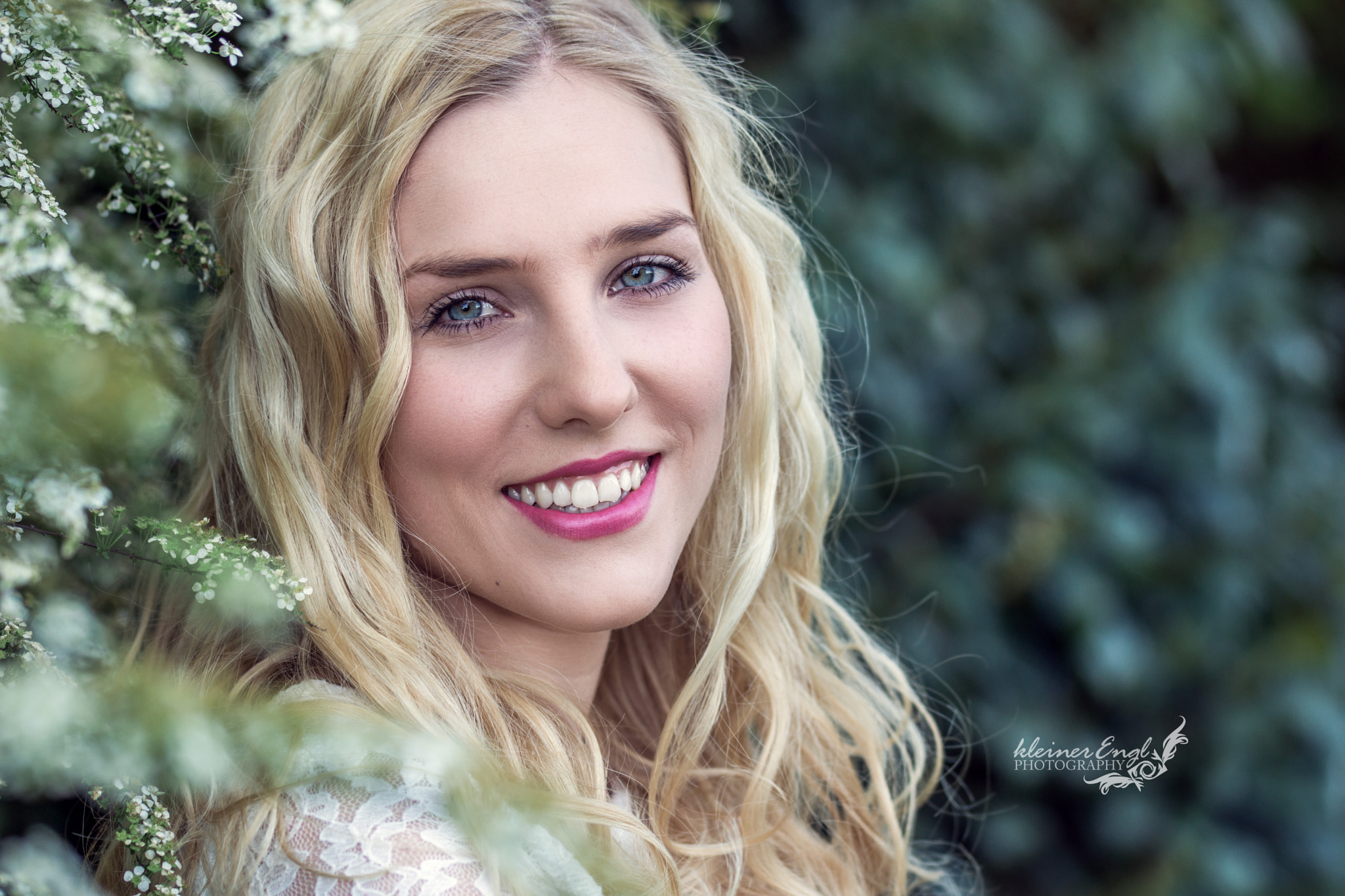 Sony SLT-A77 + 105mm F2.8 sample photo. Amazing lena photography