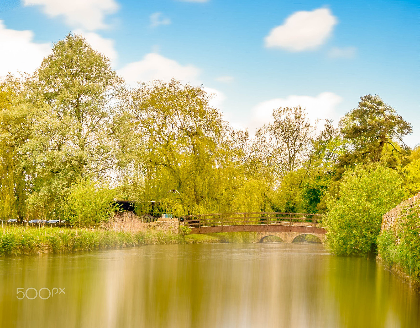Sigma 10-20mm F4-5.6 EX DC HSM sample photo. Bibury - river photography