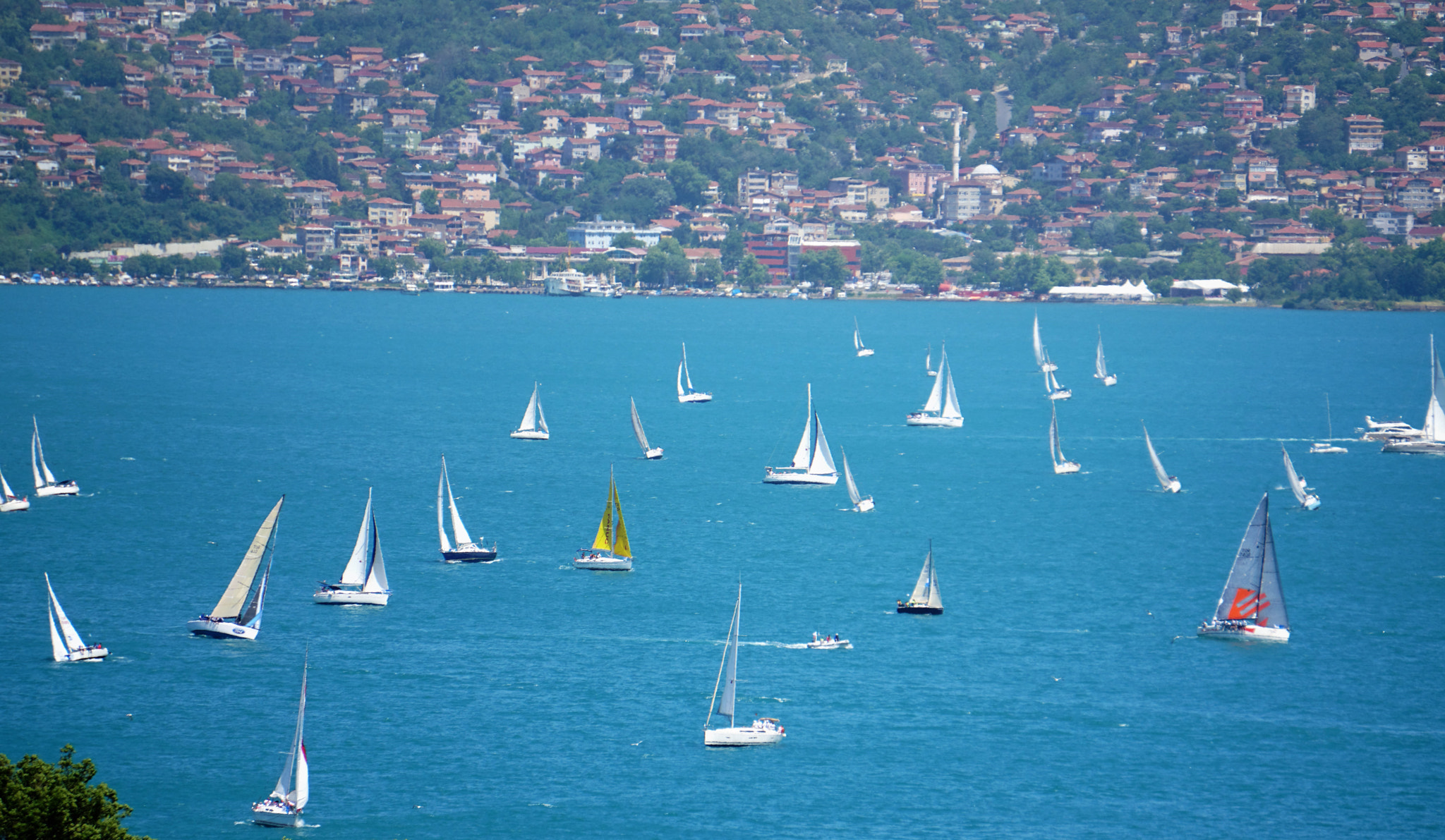 Sony E 55-210mm F4.5-6.3 OSS sample photo. Bosphorus cup, sailboats 3 photography