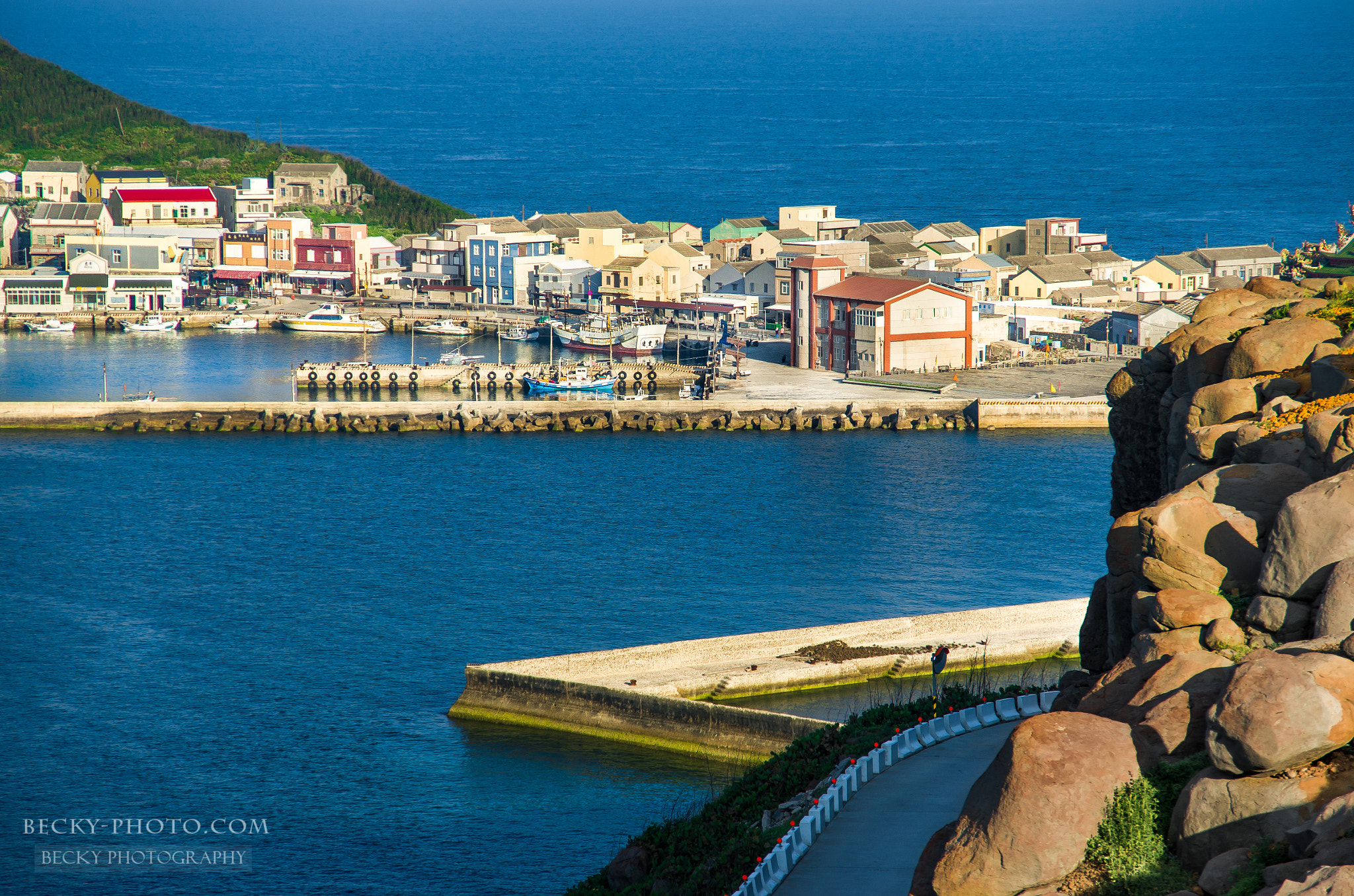 Pentax K-5 IIs sample photo. Village photography