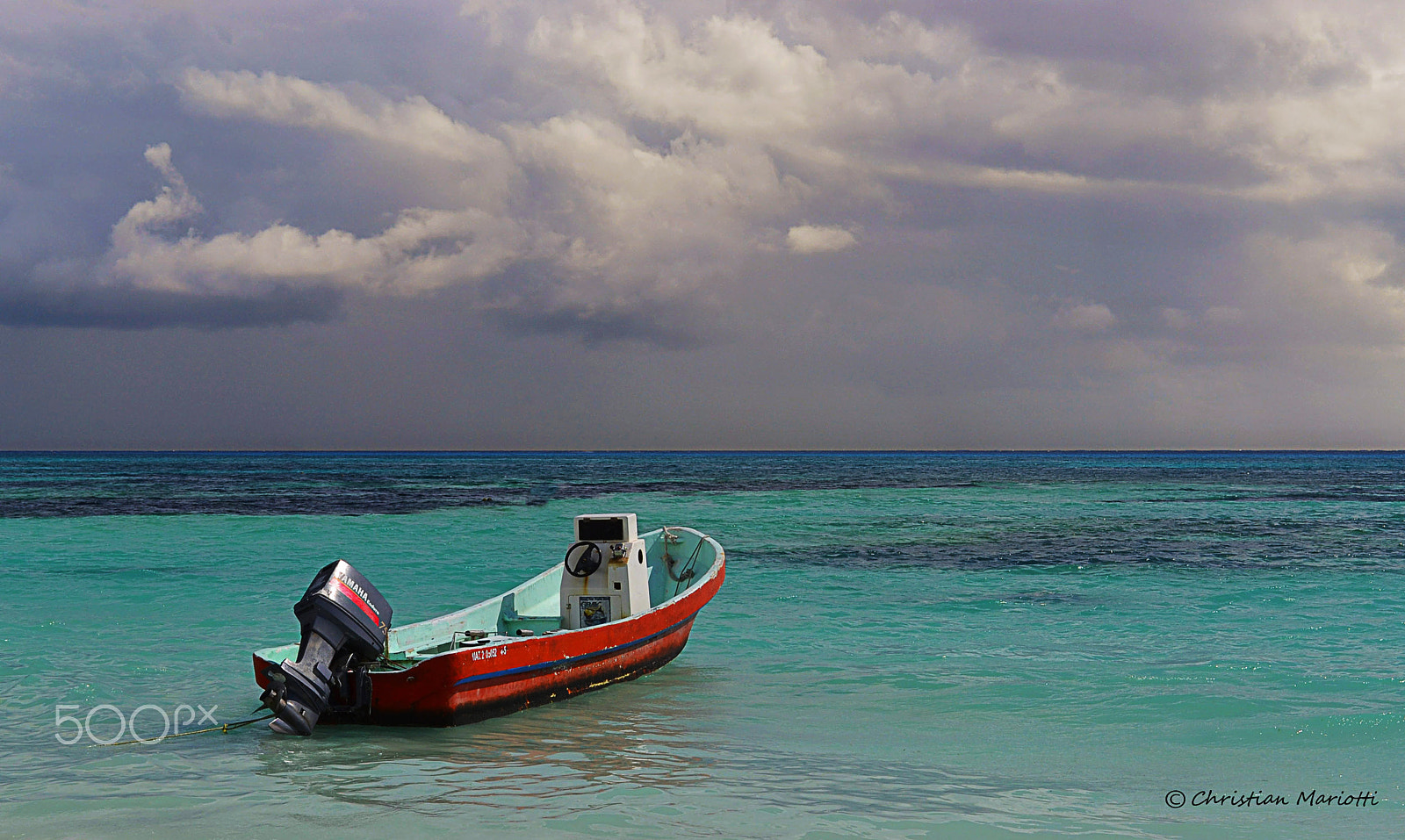 Nikon AF-S Nikkor 17-35mm F2.8D ED-IF sample photo. Playa del carmen photography