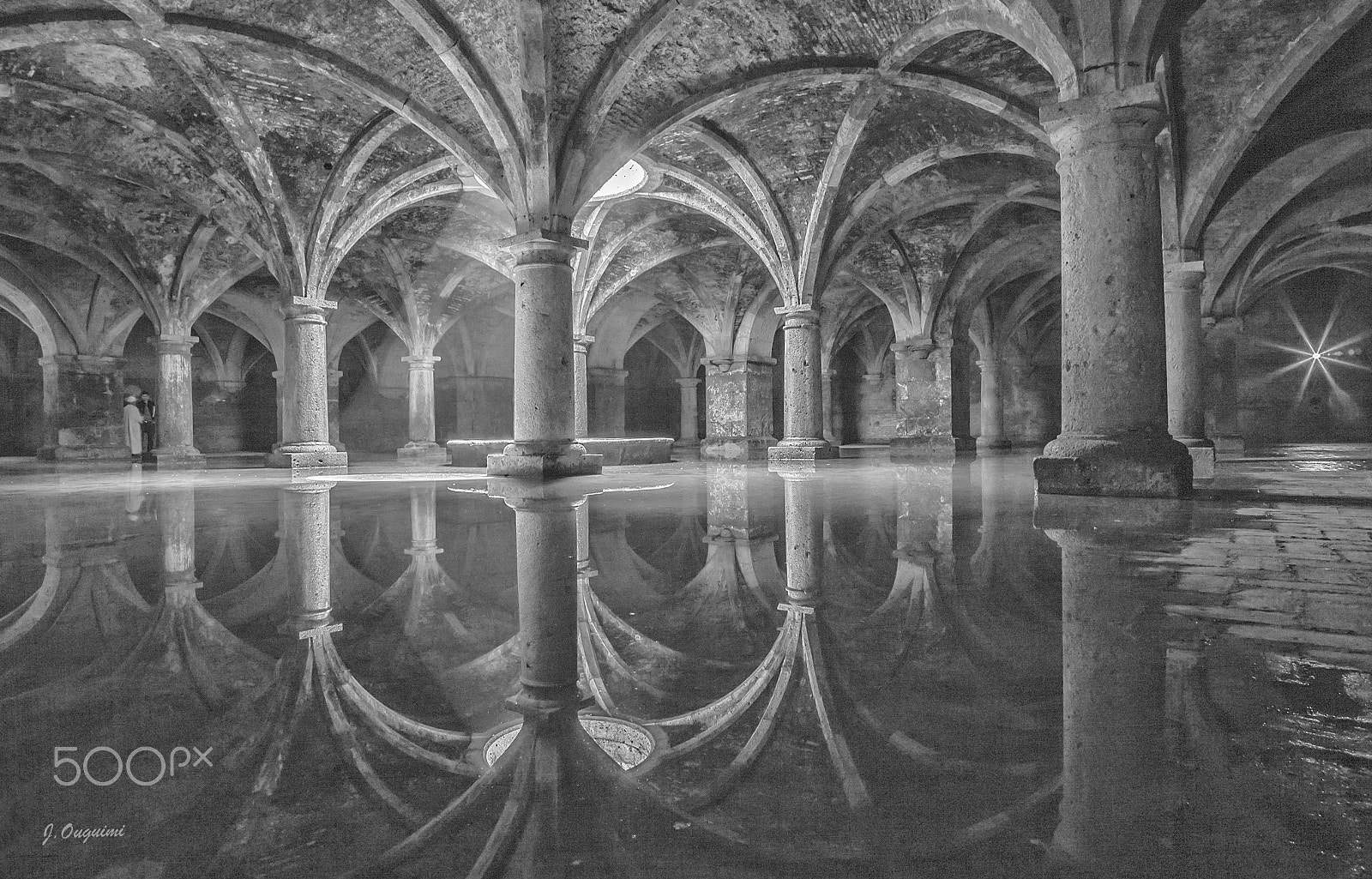 Tamron AF 19-35mm f/3.5-4.5 sample photo. Portuguese water tank photography