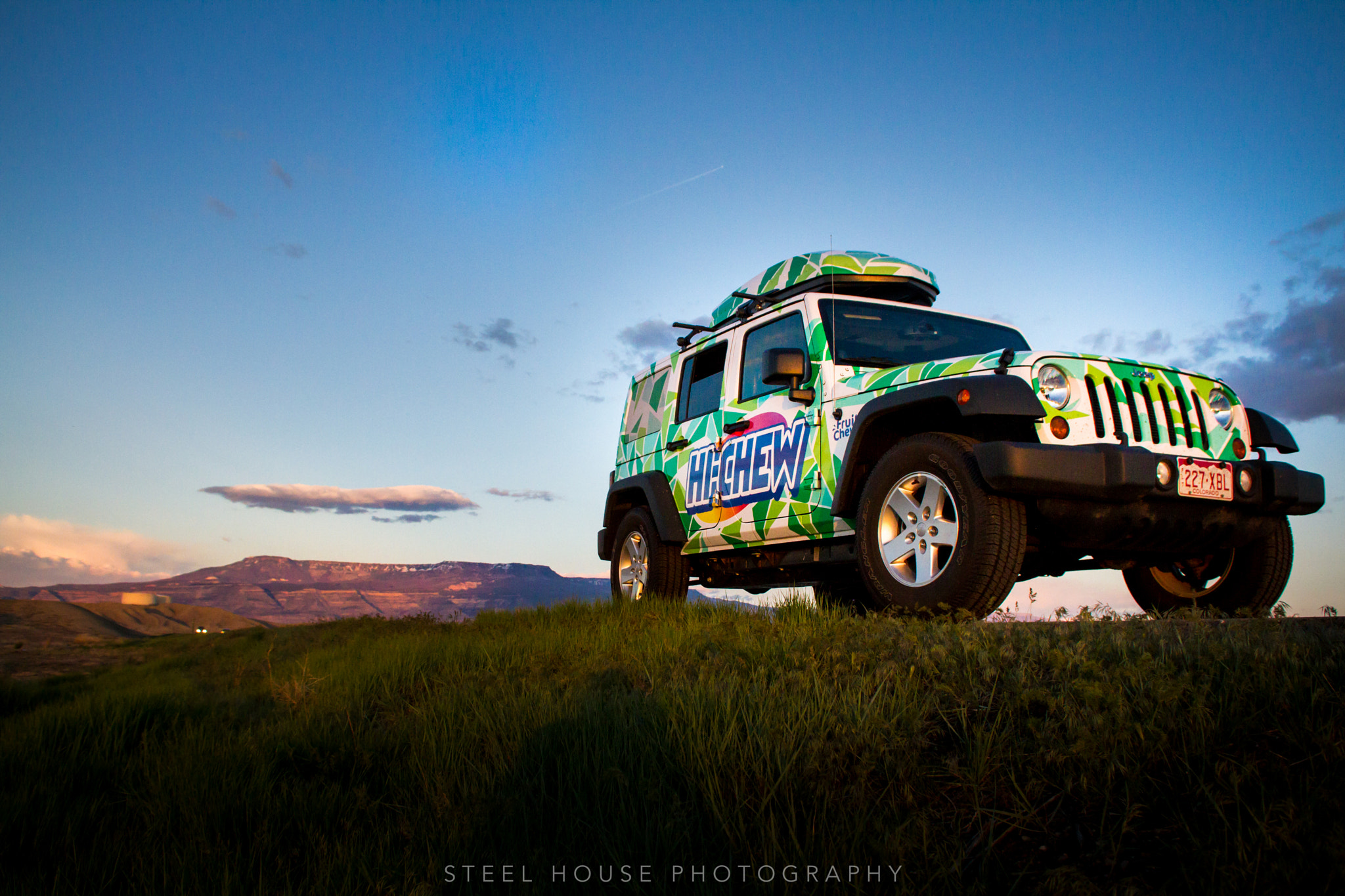 Sigma 18-50mm F2.8-4.5 DC OS HSM sample photo. Hi-chew jeep photography