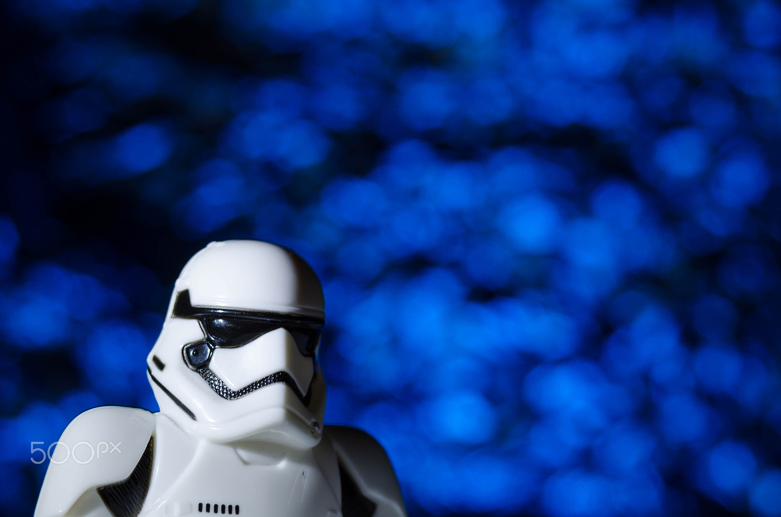 AF Zoom-Nikkor 35-70mm f/3.3-4.5 sample photo. Stormtrooper (bokeh wall) photography