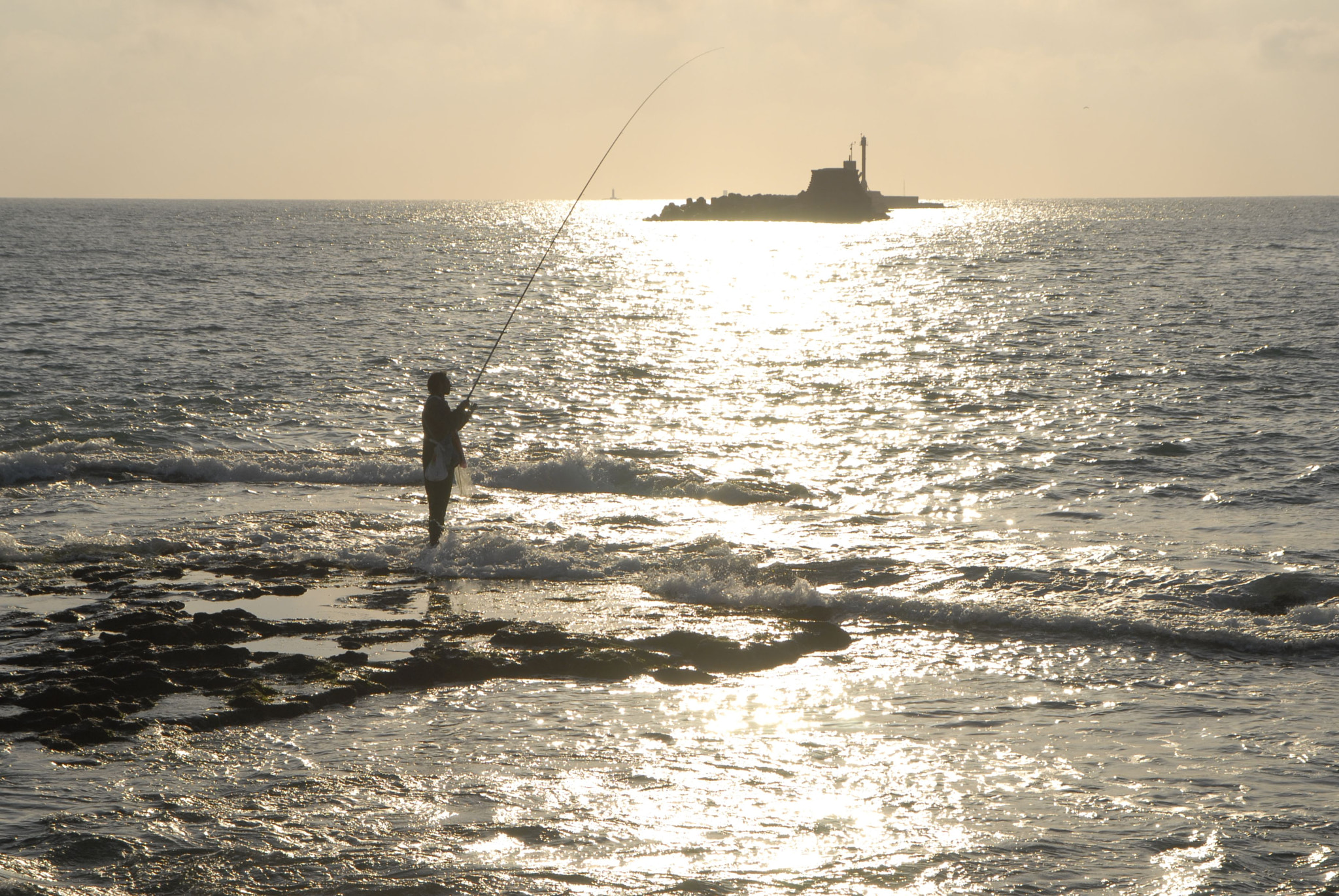 Sigma 17-70mm F2.8-4 DC Macro OS HSM sample photo. Il pescatore.... photography