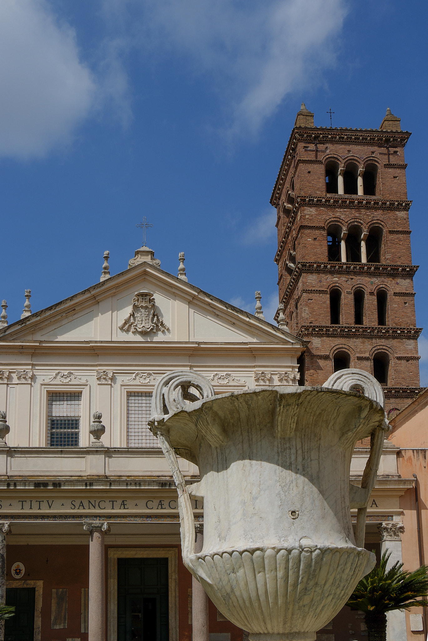 Canon EF-S 18-135mm F3.5-5.6 IS STM sample photo. Santa cecelia facade photography