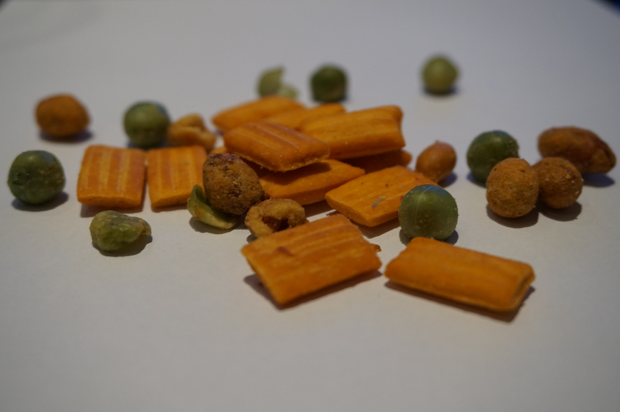 Sony E 16-50mm F3.5-5.6 PZ OSS sample photo. Nuts... photography