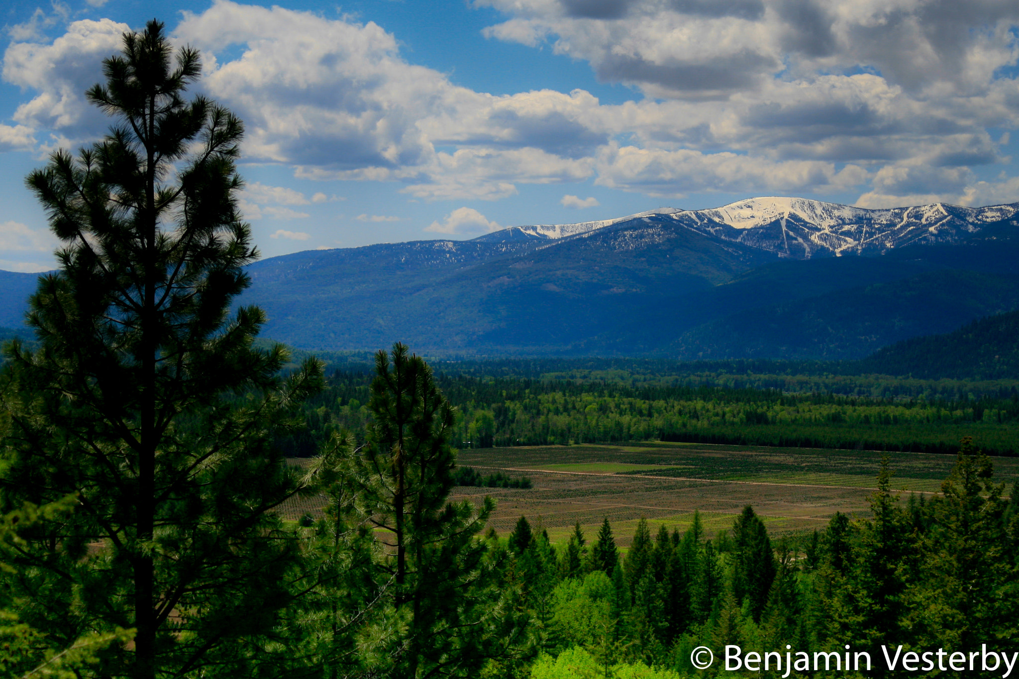 Canon EF 28-105mm f/3.5-4.5 USM sample photo. Snow on the mountains photography