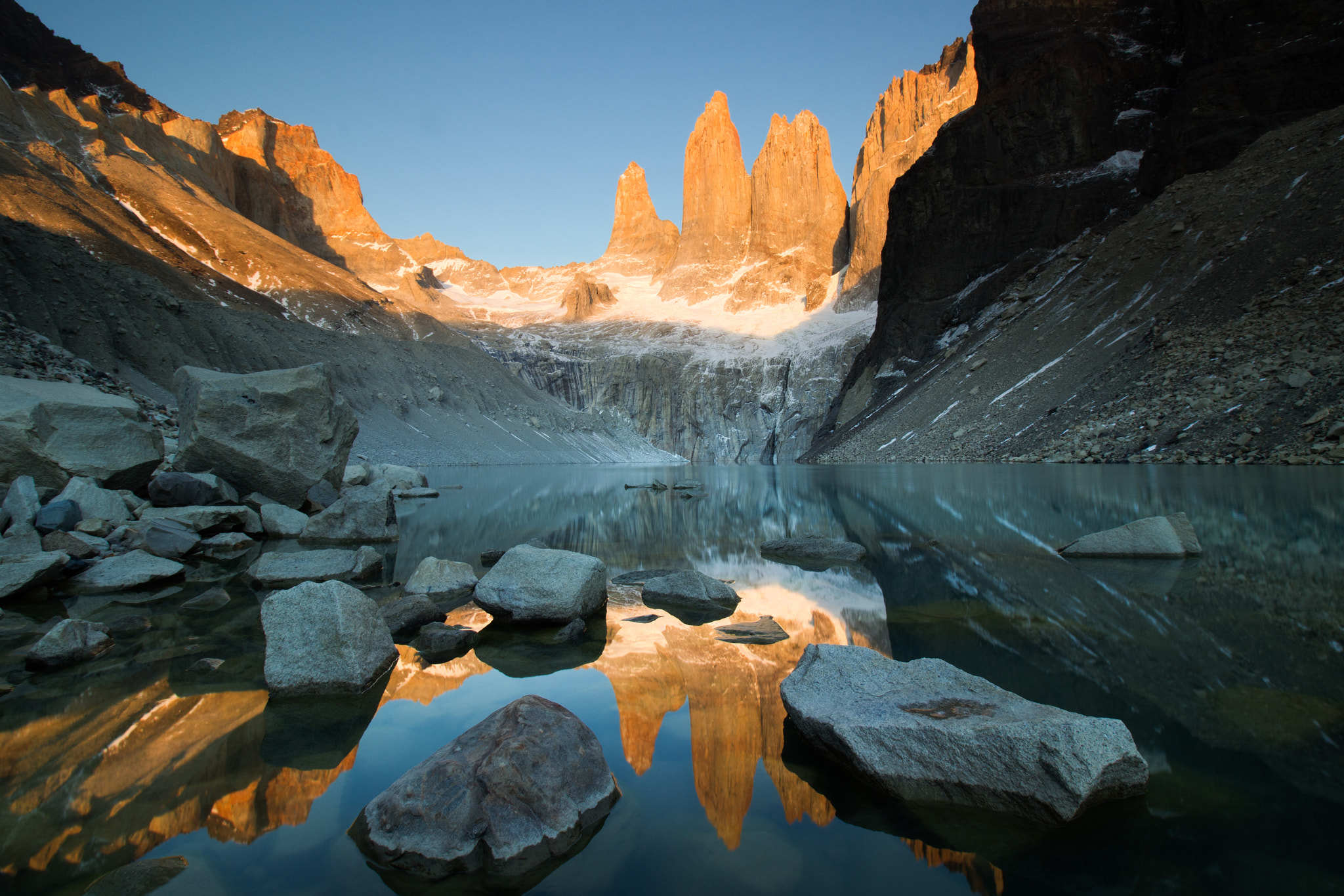 Canon EF-S 10-18mm F4.5–5.6 IS STM sample photo. Las torres photography