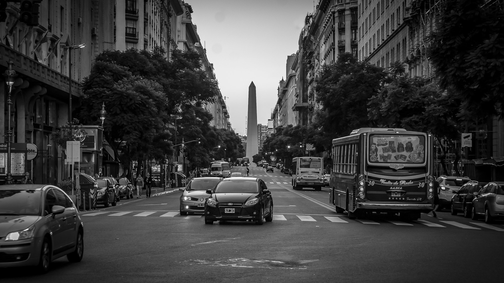 Nikon D200 sample photo. Diagonal norte photography