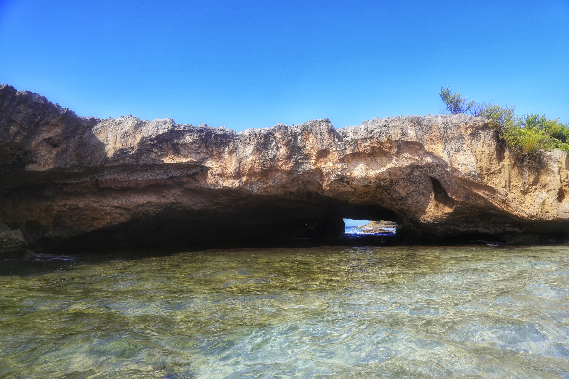 Canon EF 24-105mm F4L IS USM sample photo. Golondrina's cave photography