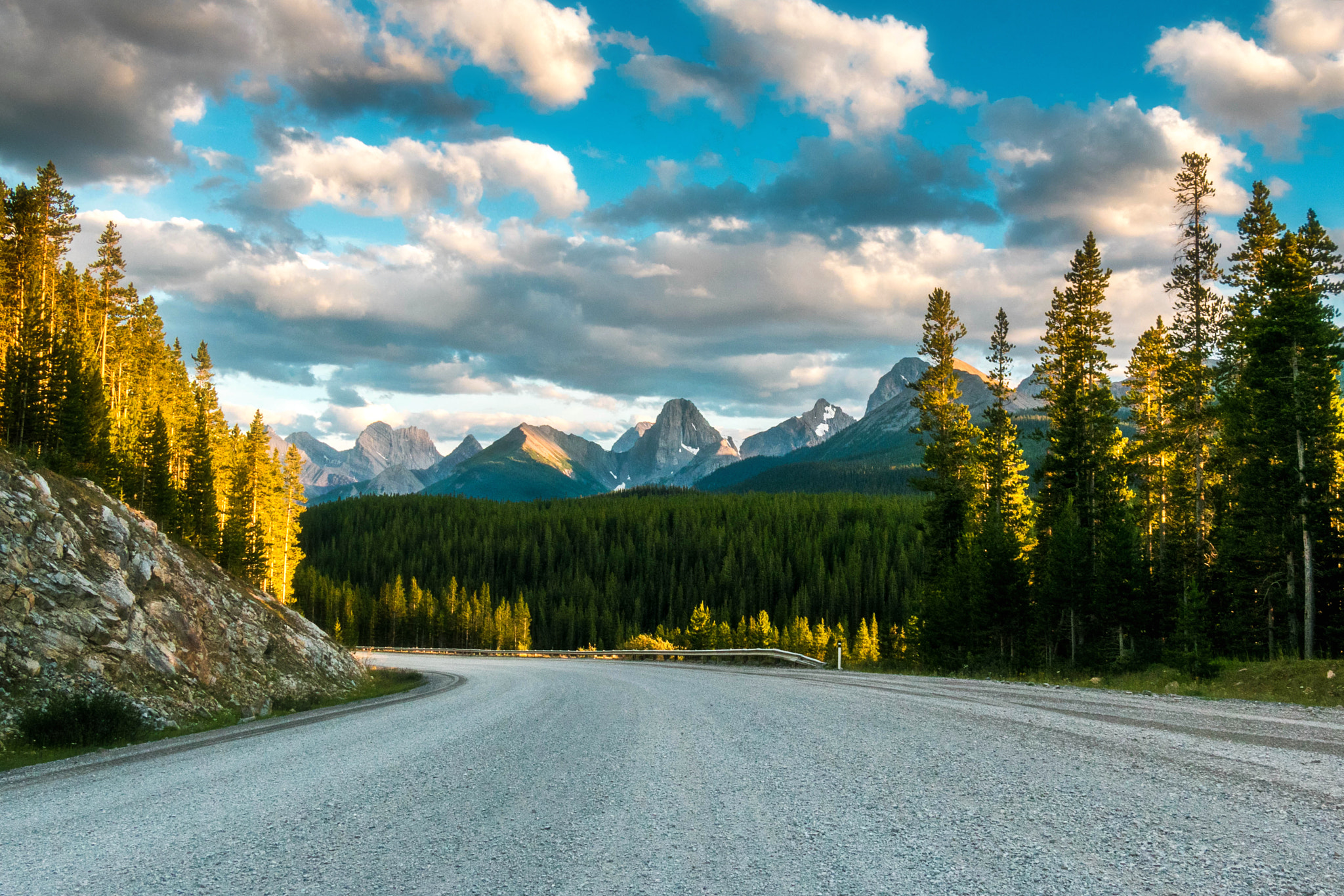 Canon EF-S 18-135mm F3.5-5.6 IS STM sample photo. Kananaskis photography