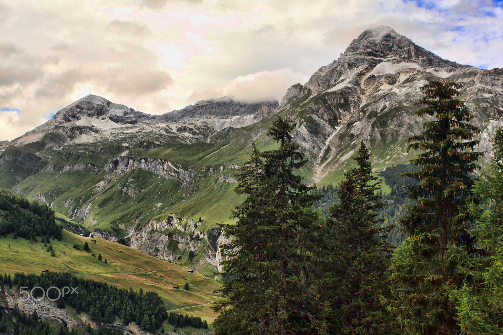 Canon EF 28-90mm f/4-5.6 sample photo. Avers juf  berge photography