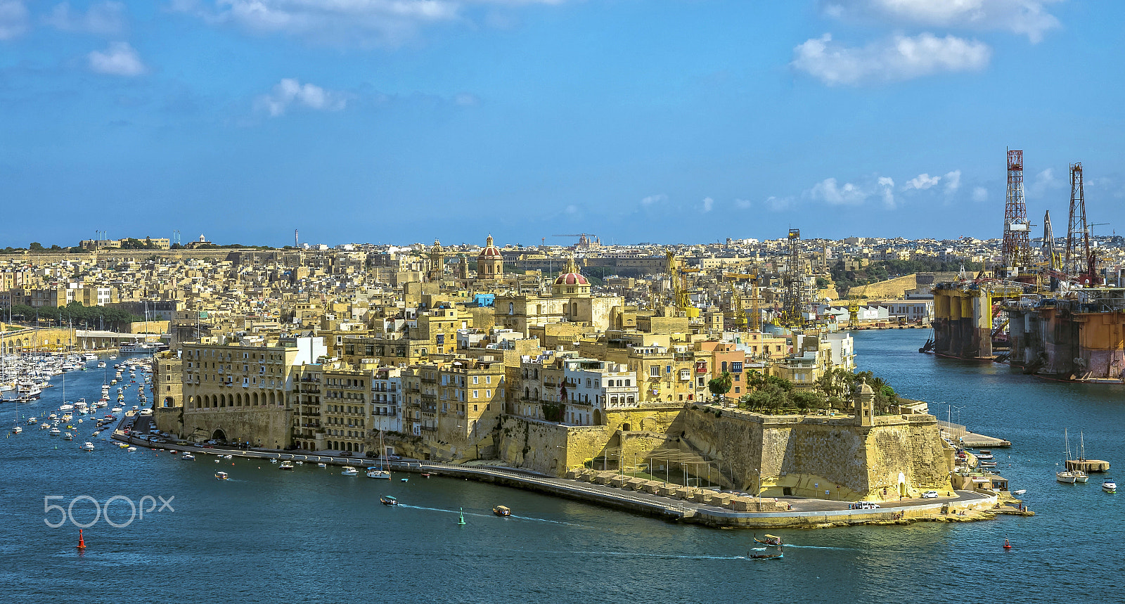 Sigma 17-50mm F2.8 EX DC HSM sample photo. Malta - three cities photography