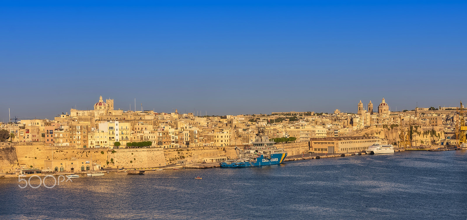 Sigma 17-50mm F2.8 EX DC HSM sample photo. Malta - three cities photography