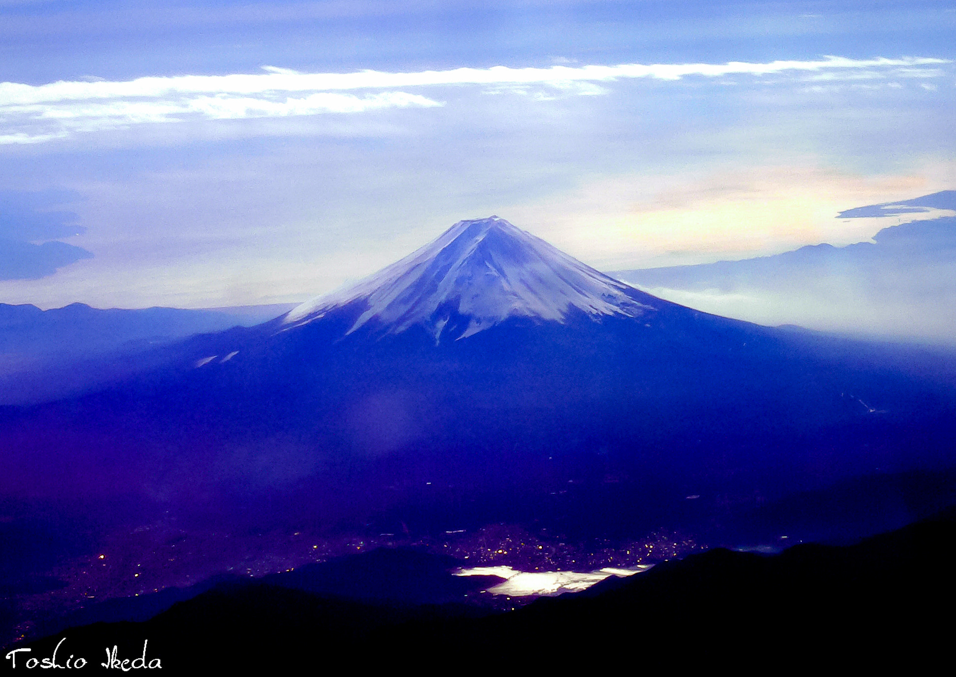 Panasonic DMC-FX2 sample photo. Flight vol.7 mt.fuji photography