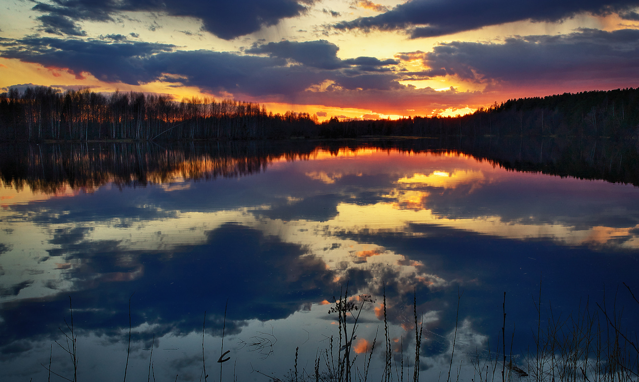 18-70mm F/3.5-4.5 G sample photo. Reflection photography
