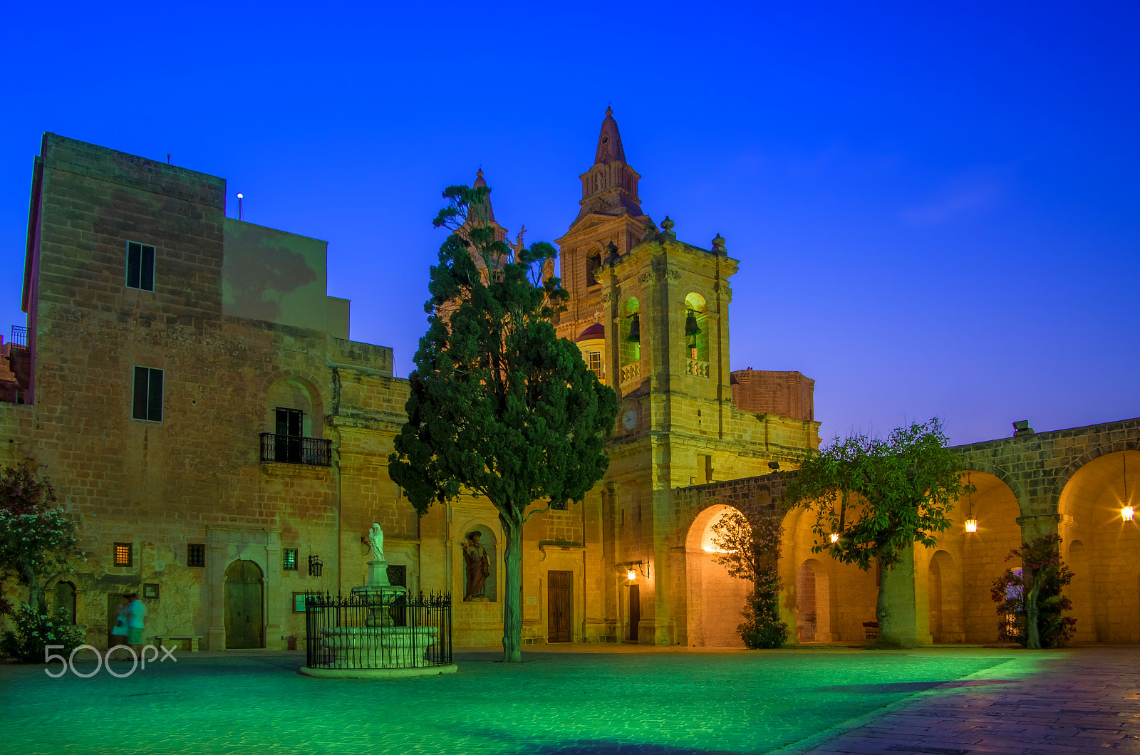 Pentax K-5 II + Pentax smc DA 16-45mm F4 ED AL sample photo. Malta - mellieha church photography