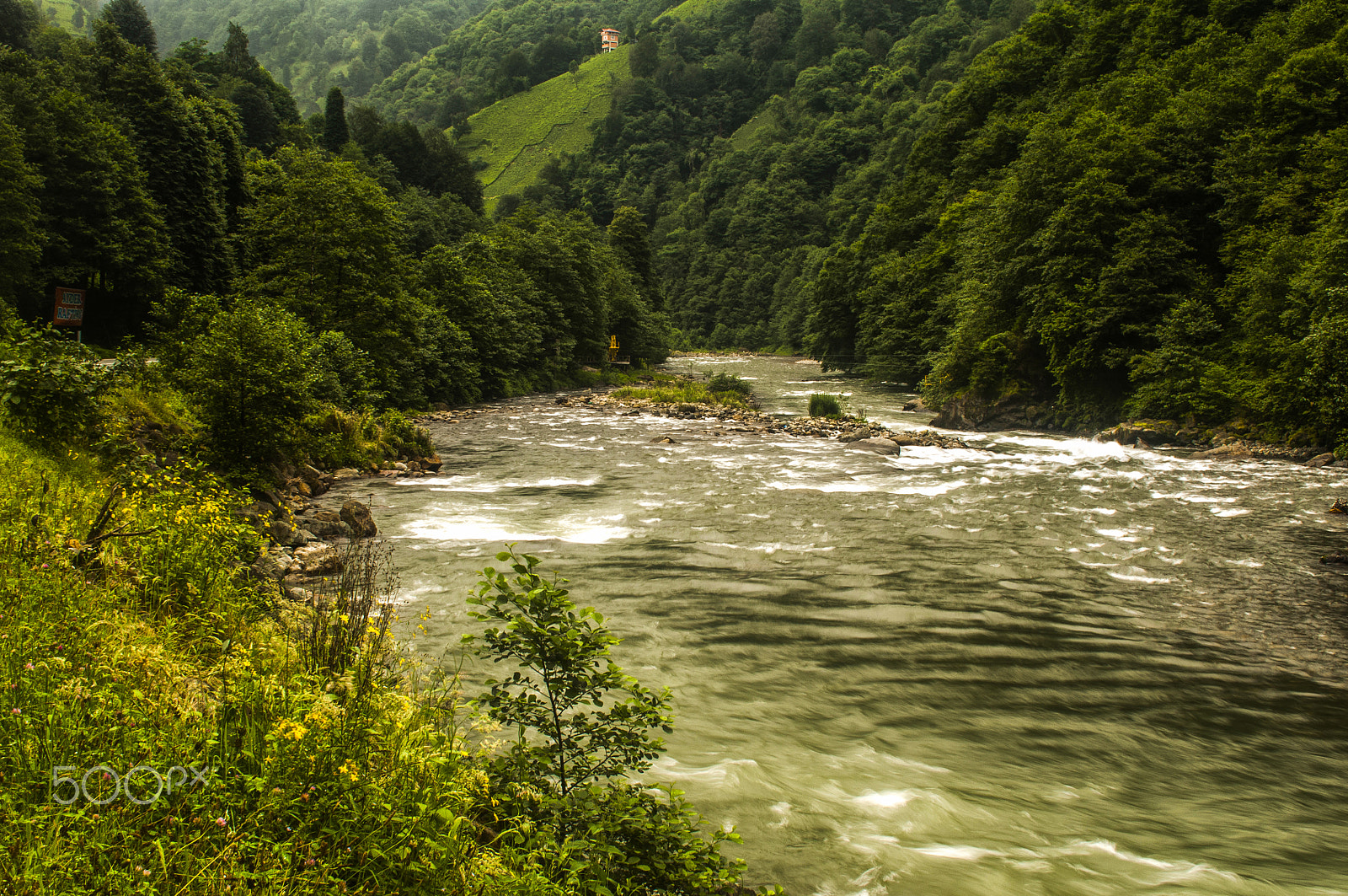AF Zoom-Nikkor 35-135mm f/3.5-4.5 N sample photo. Storm valley rize türkey photography