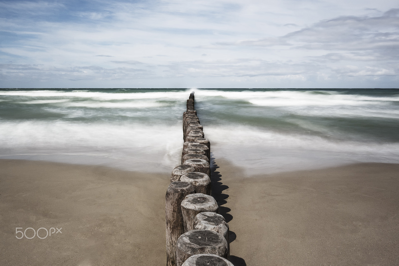 Canon EOS 700D (EOS Rebel T5i / EOS Kiss X7i) + Canon EF 16-35mm F4L IS USM sample photo. Groin photography