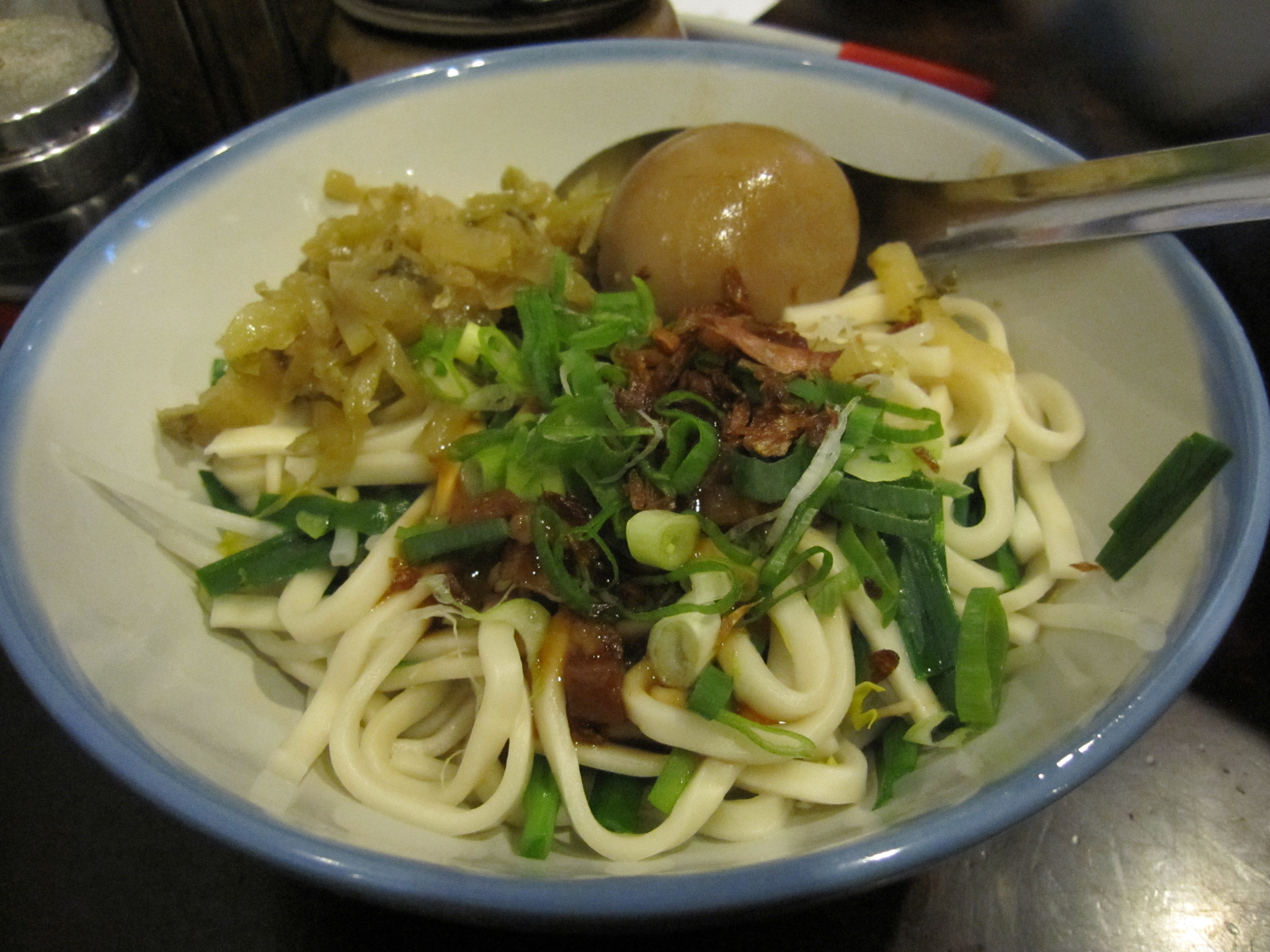 Canon PowerShot SD960 IS (Digital IXUS 110 IS / IXY Digital 510 IS) sample photo. Yingge ceramics old street (hou dao diner)chinese pickled cabbage dry noodles photography