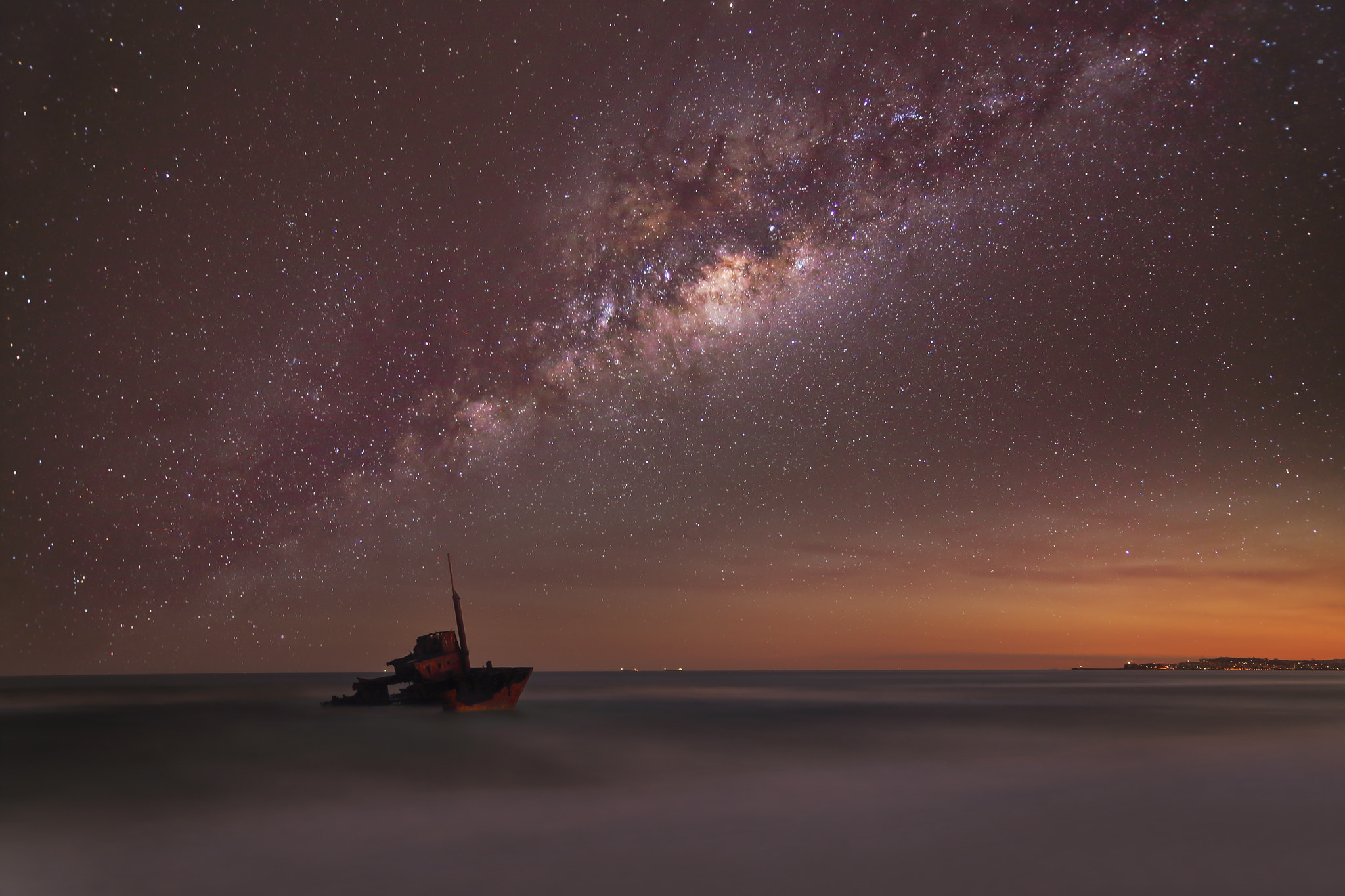 Tokina AT-X Pro 12-24mm F4 (IF) DX sample photo. Shipwreck in space photography