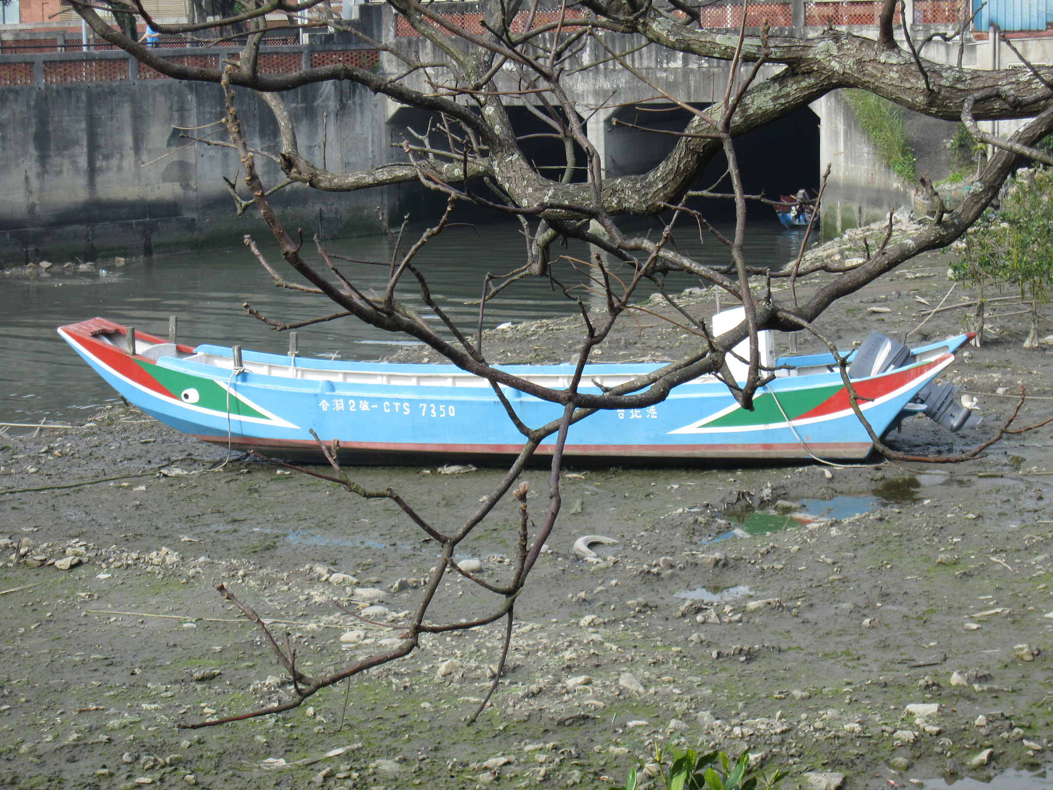 Canon PowerShot SD960 IS (Digital IXUS 110 IS / IXY Digital 510 IS) sample photo. Tamsui cultural park , shell warehouse(former warehouse of lapraik cass & co) photography