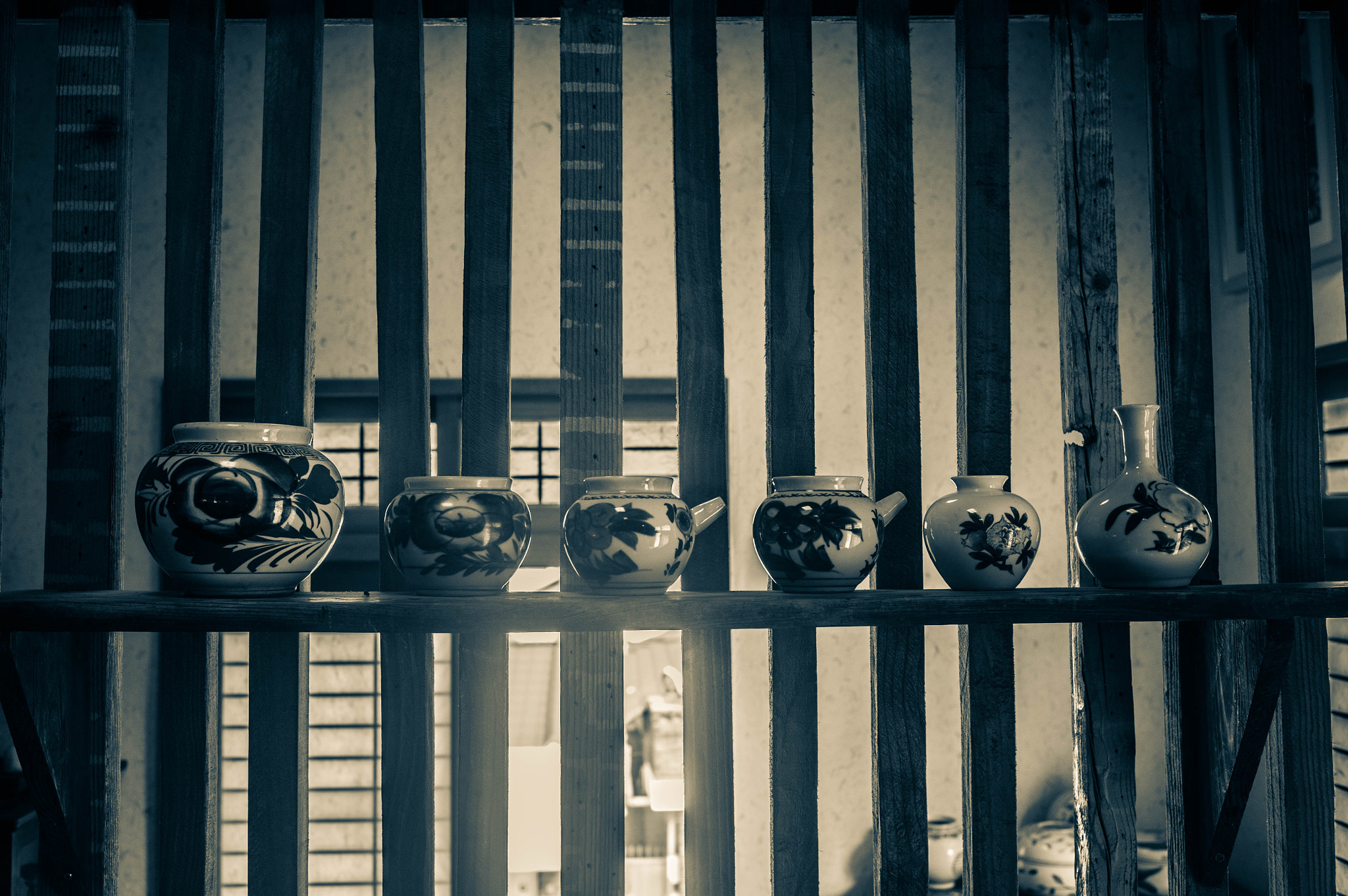 Leica M9 + Noctilux-M 50mm f/1 sample photo. Celadon ii photography