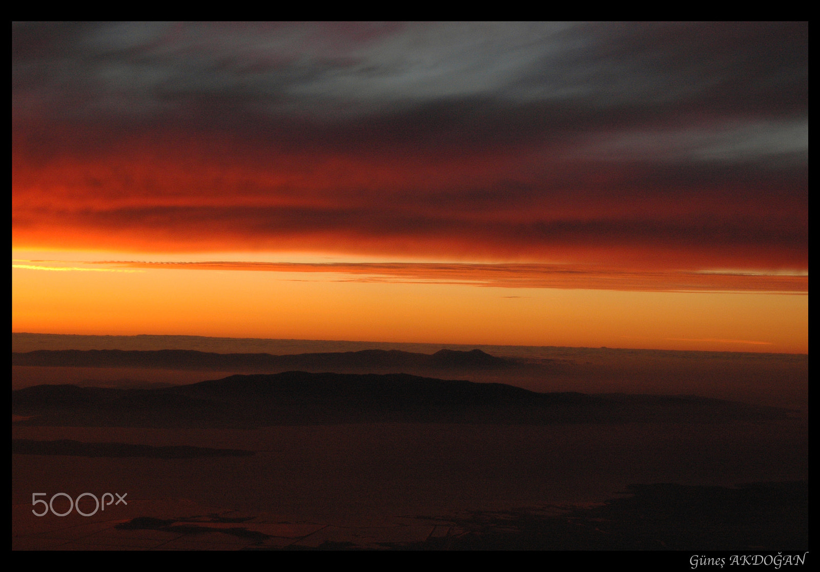 AF Zoom-Nikkor 28-100mm f/3.5-5.6G sample photo. Red sky of izmir photography