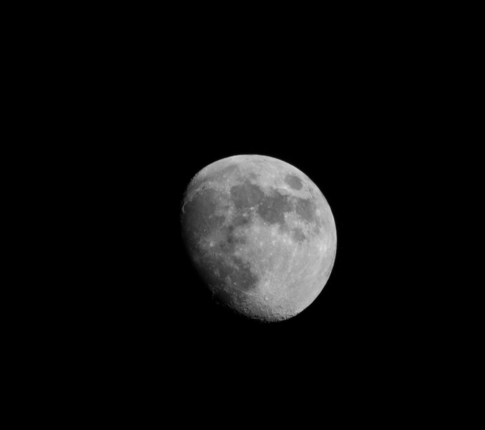 Canon EF 75-300mm F4.0-5.6 IS USM sample photo. La mia prima luna!!! photography