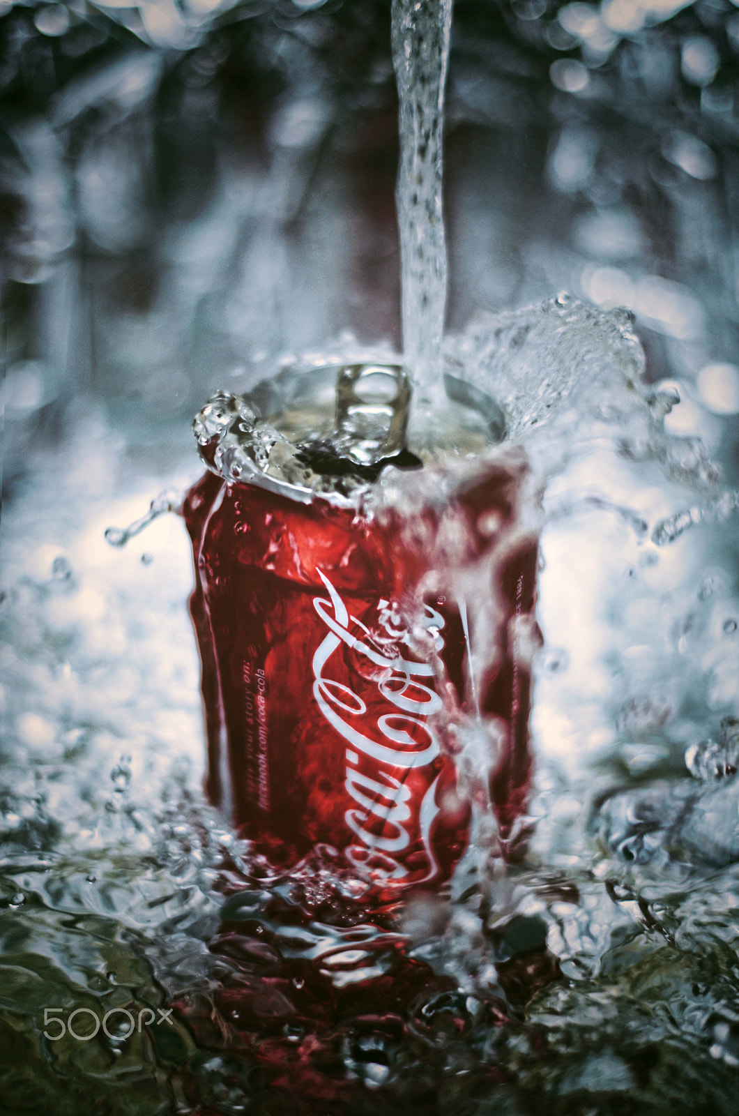 AF Nikkor 50mm f/1.4 sample photo. Coca cola splash photography