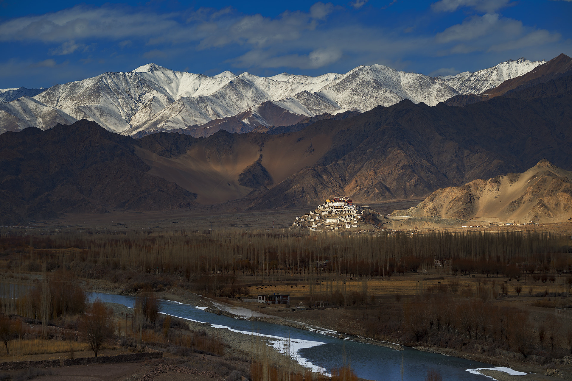 Nikon Df sample photo. Leh in winter photography