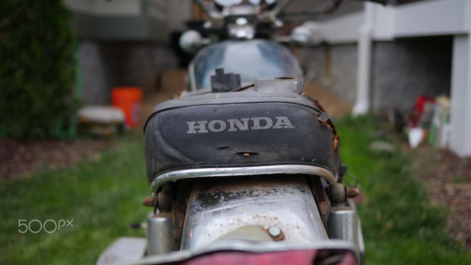 Panasonic Lumix DMC-GH4 + LUMIX G 20/F1.7 II sample photo. Honda cb750 - sonny black photography