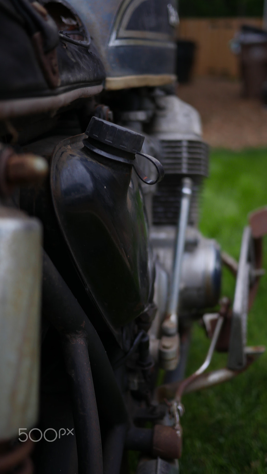 Panasonic Lumix DMC-GH4 + LUMIX G 20/F1.7 II sample photo. Honda cb750 - sonny black photography