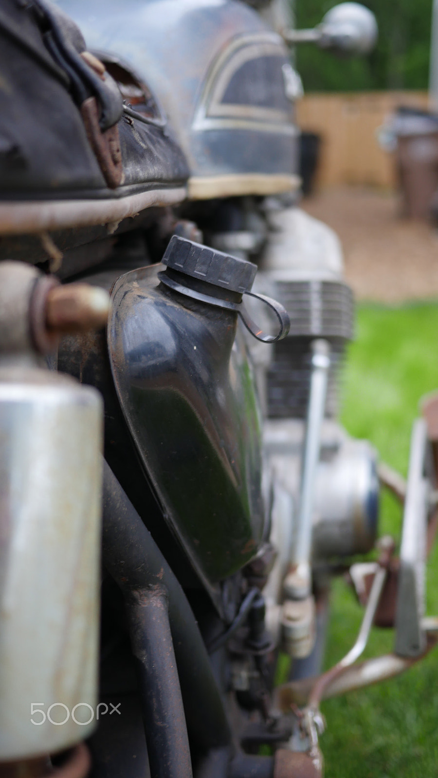 Panasonic Lumix DMC-GH4 + LUMIX G 20/F1.7 II sample photo. Honda cb750 - sonny black photography