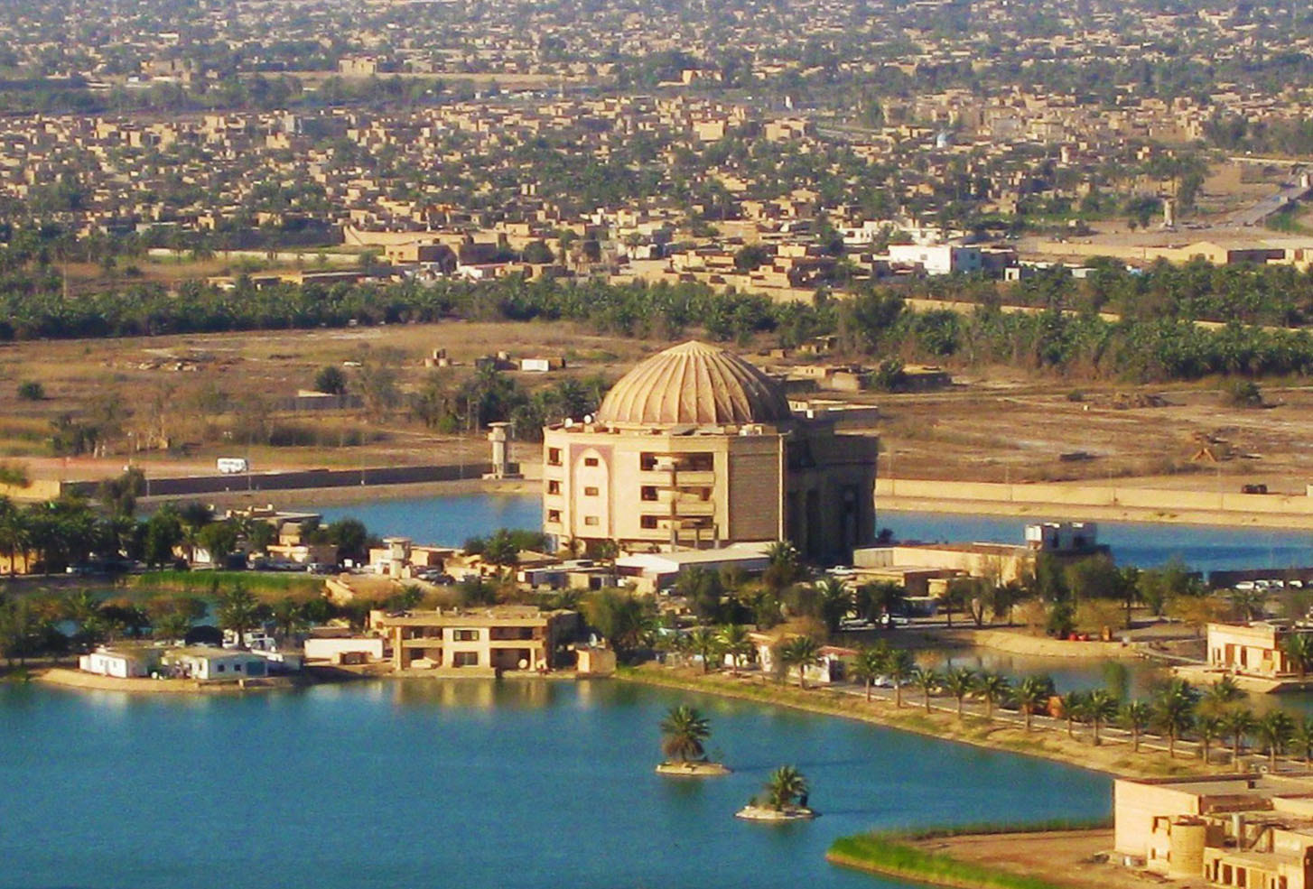 Canon PowerShot SD770 IS (Digital IXUS 85 IS / IXY Digital 25 IS) sample photo. Baghdad photography