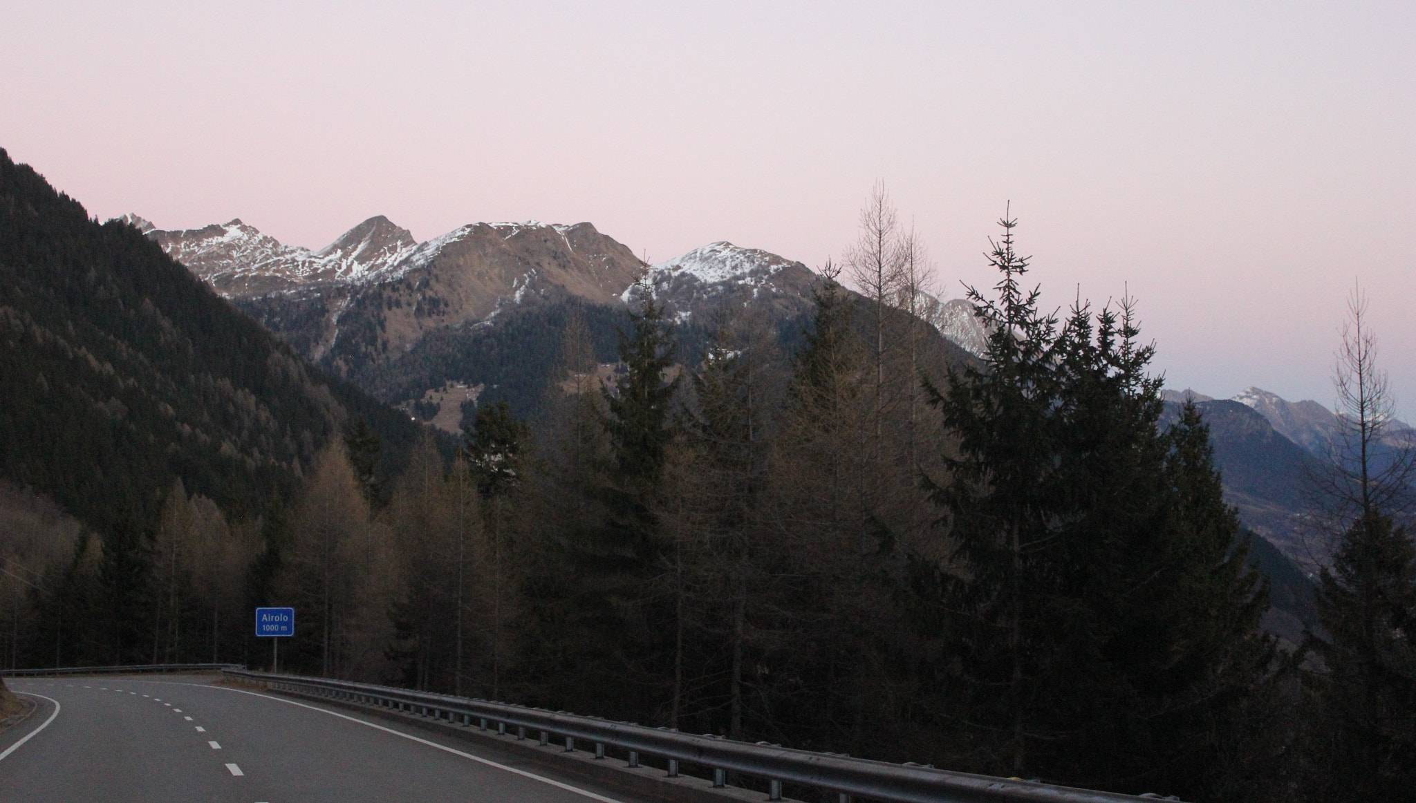 Canon EF-S 18-55mm F3.5-5.6 IS sample photo. Back to airolo photography