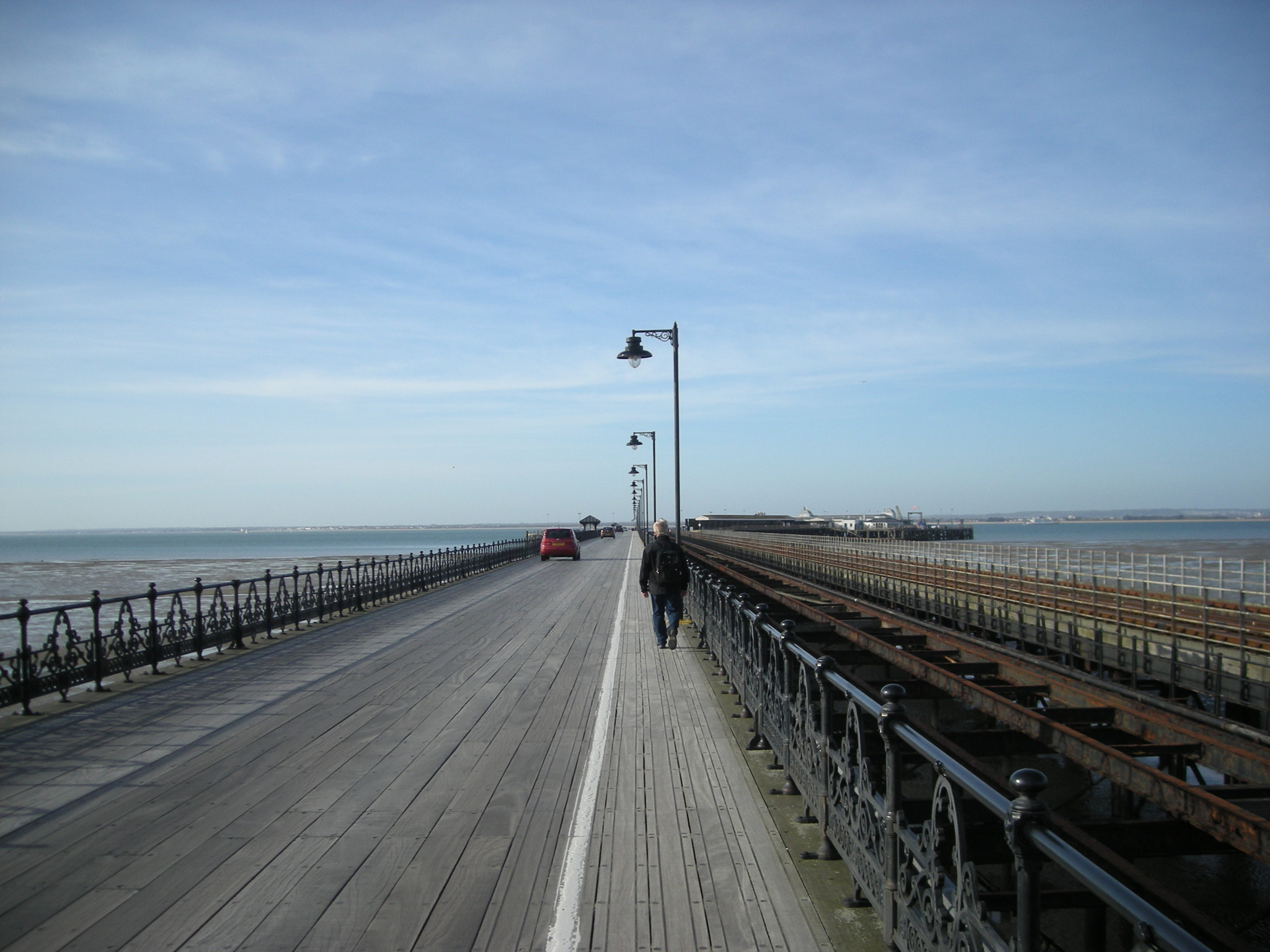 Nikon COOLPIX L12 sample photo. Ryde pier photography