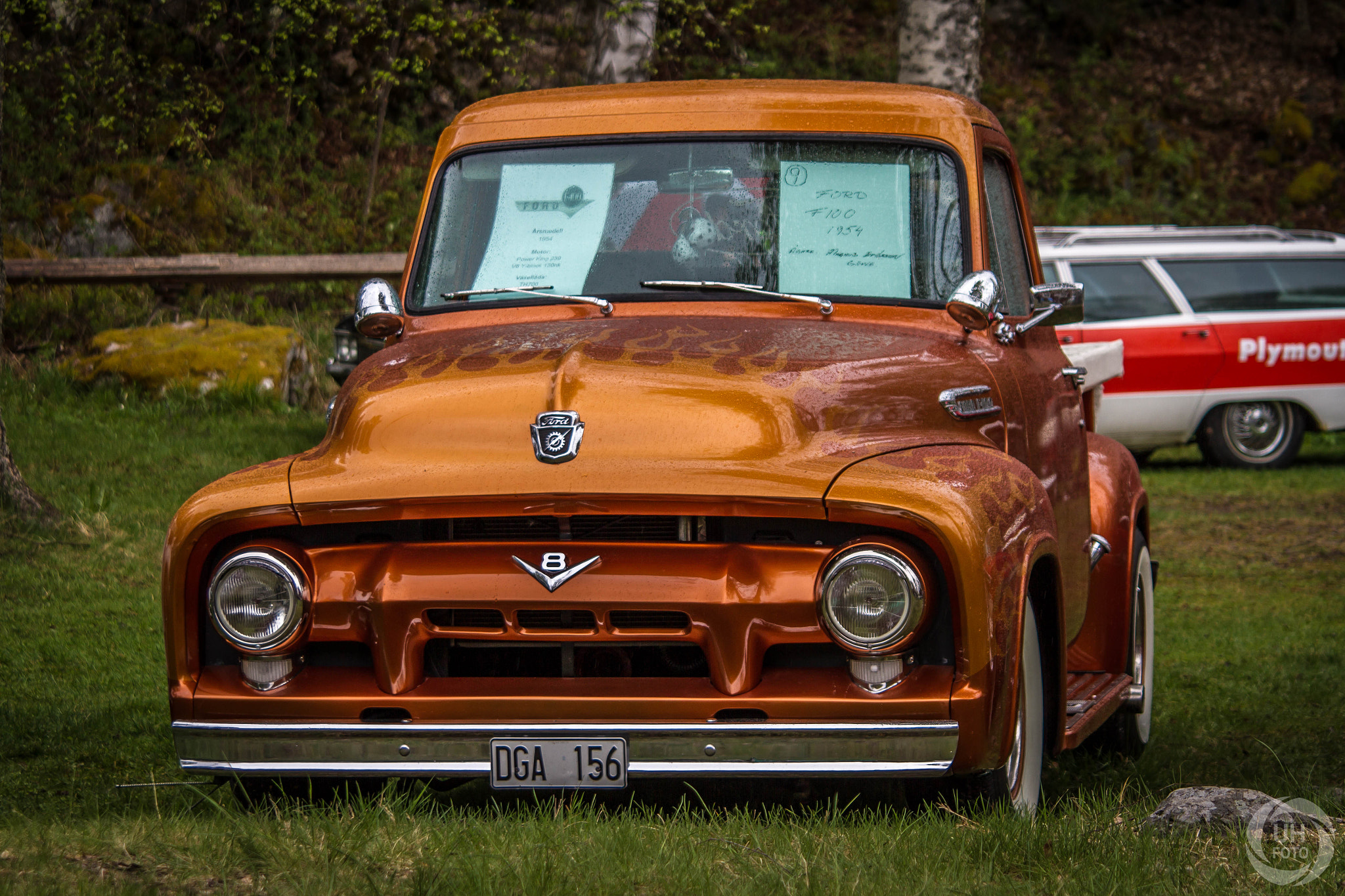 Sigma 50-200mm F4-5.6 DC OS HSM sample photo. Old car photography
