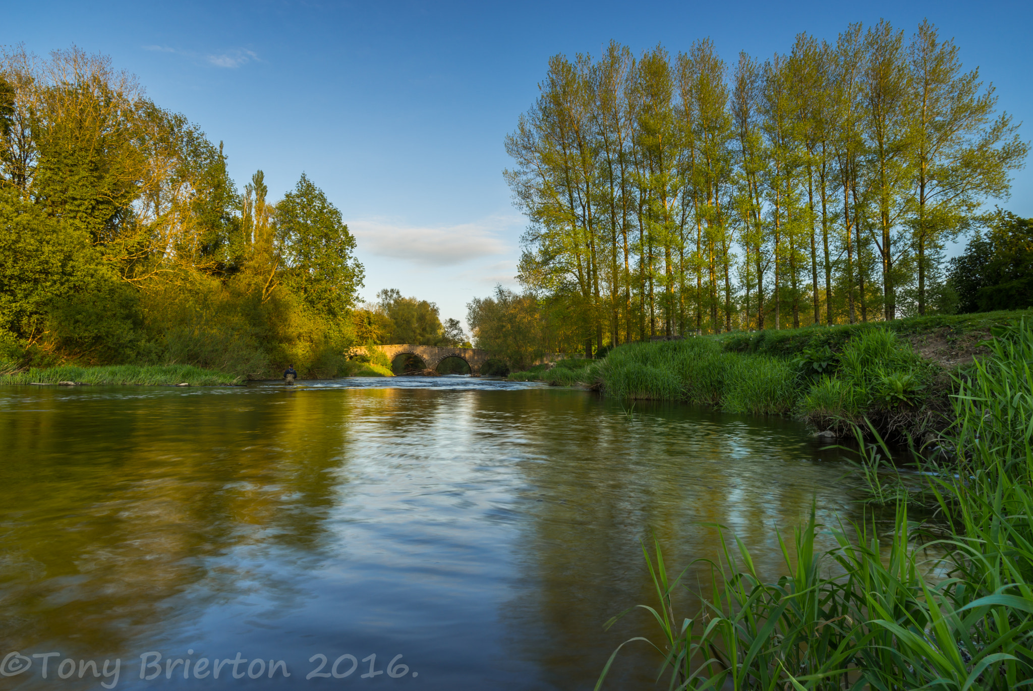 Sony a99 II + Sigma 20mm F1.8 EX DG Aspherical RF sample photo. Still waters at milford bridge. photography