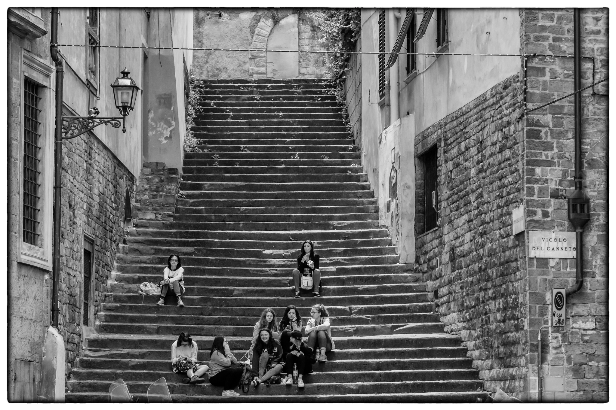 Minolta AF 28-100mm F3.5-5.6 (D) sample photo. Stair photography
