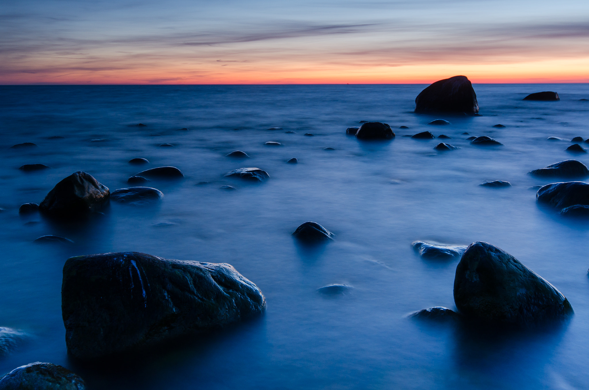 Nikon D7000 + Sigma 12-24mm F4.5-5.6 EX DG Aspherical HSM sample photo. Evening rocks photography