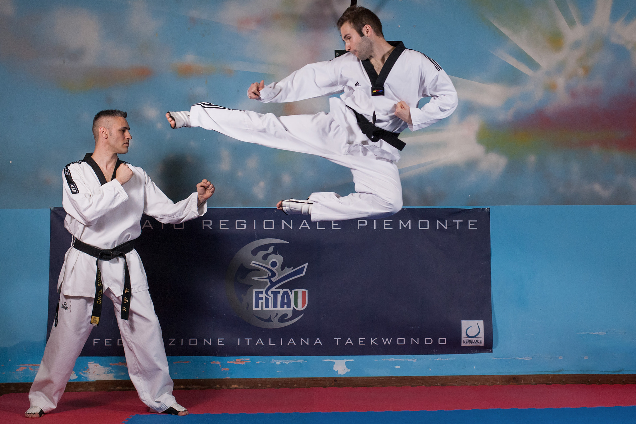 Canon EF 35mm F2 IS USM sample photo. Tkd2 photography