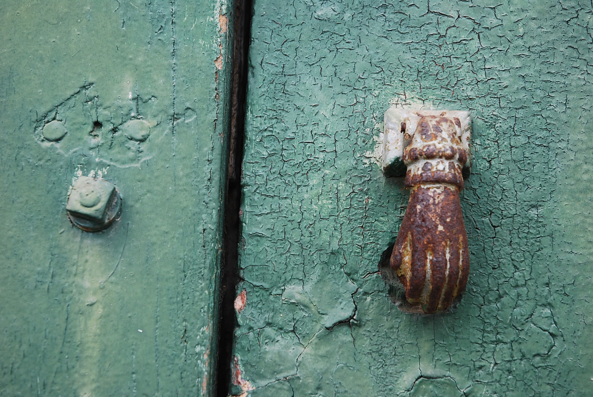 Nikon D40X sample photo. Doorknob photography