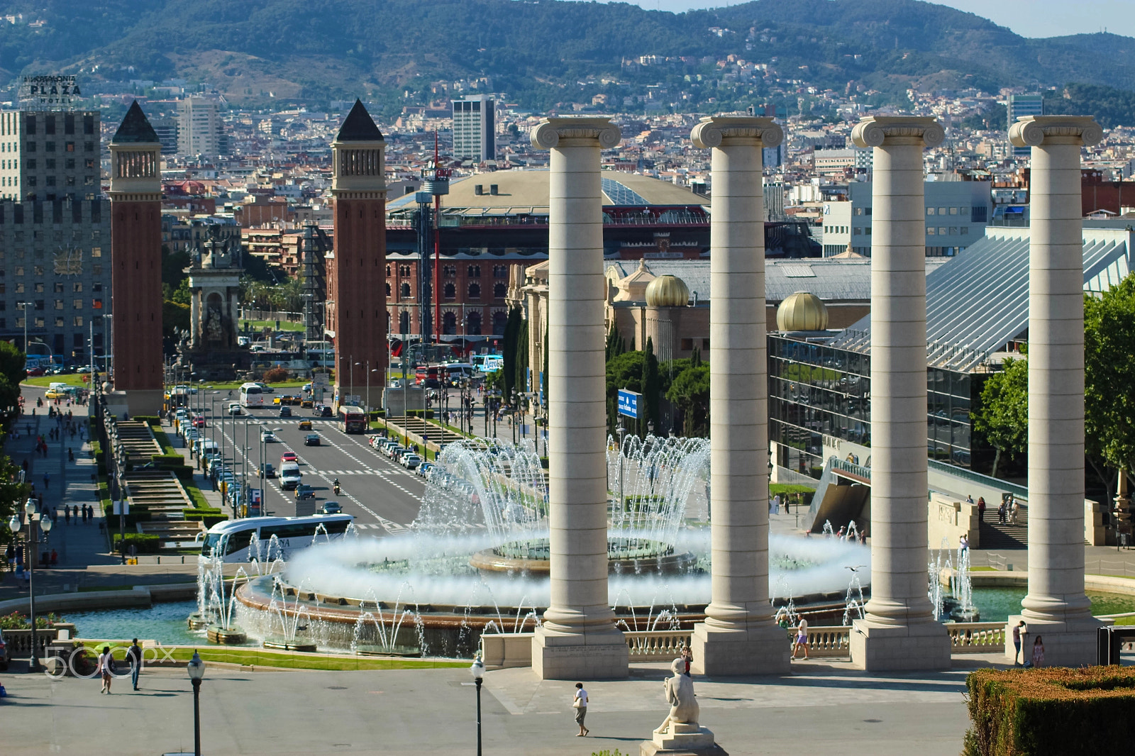 Canon EOS 100D (EOS Rebel SL1 / EOS Kiss X7) sample photo. Montjuic, by mauricio barbiani photography
