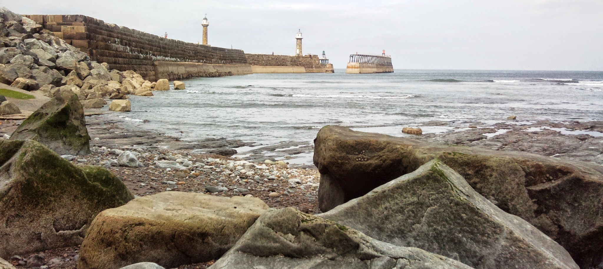 Samsung GT-i8910 sample photo. Whitby harbour and the rocks photography