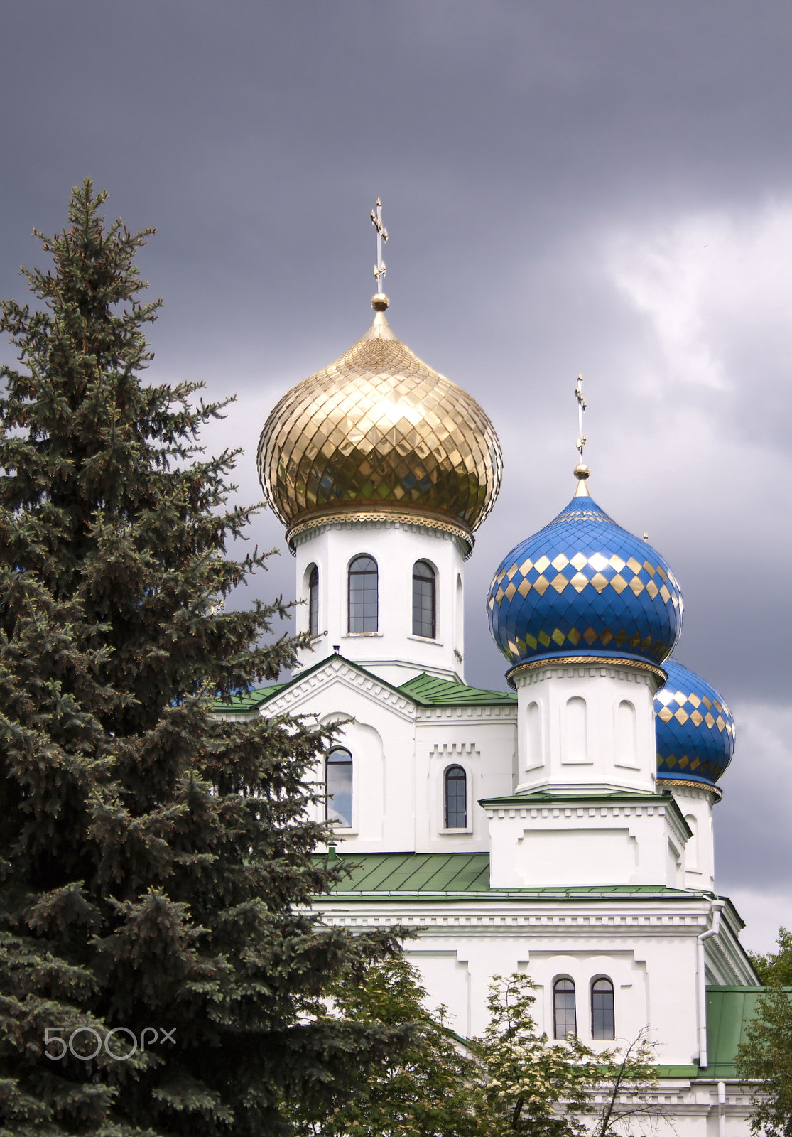 Canon EF-S 18-55mm F3.5-5.6 sample photo. Dome of an orthodox church photography