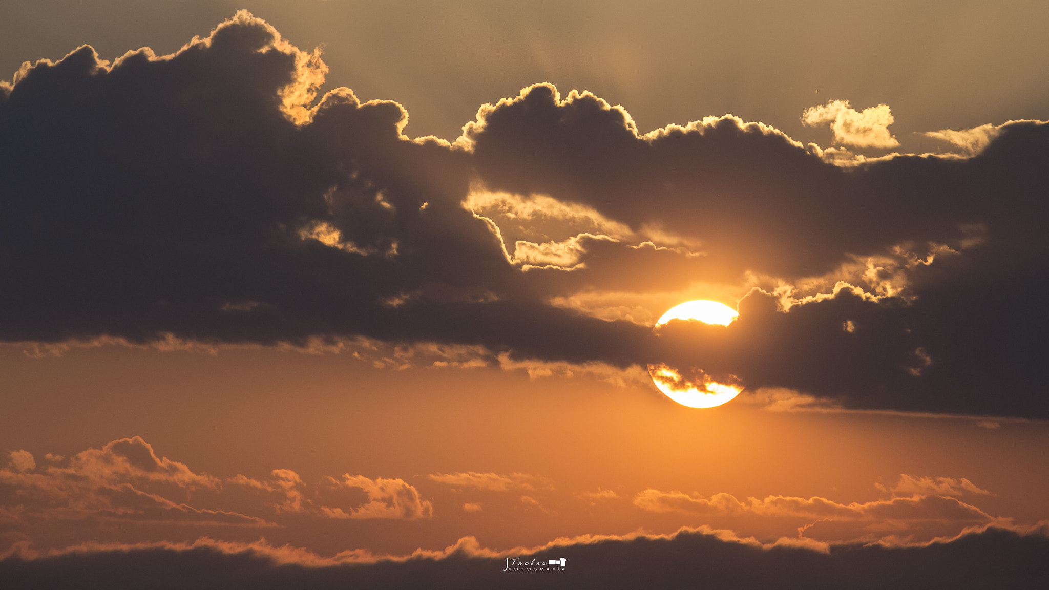Canon EF 70-200mm F2.8L IS USM sample photo. Se pone el sol, hasta mañana. photography