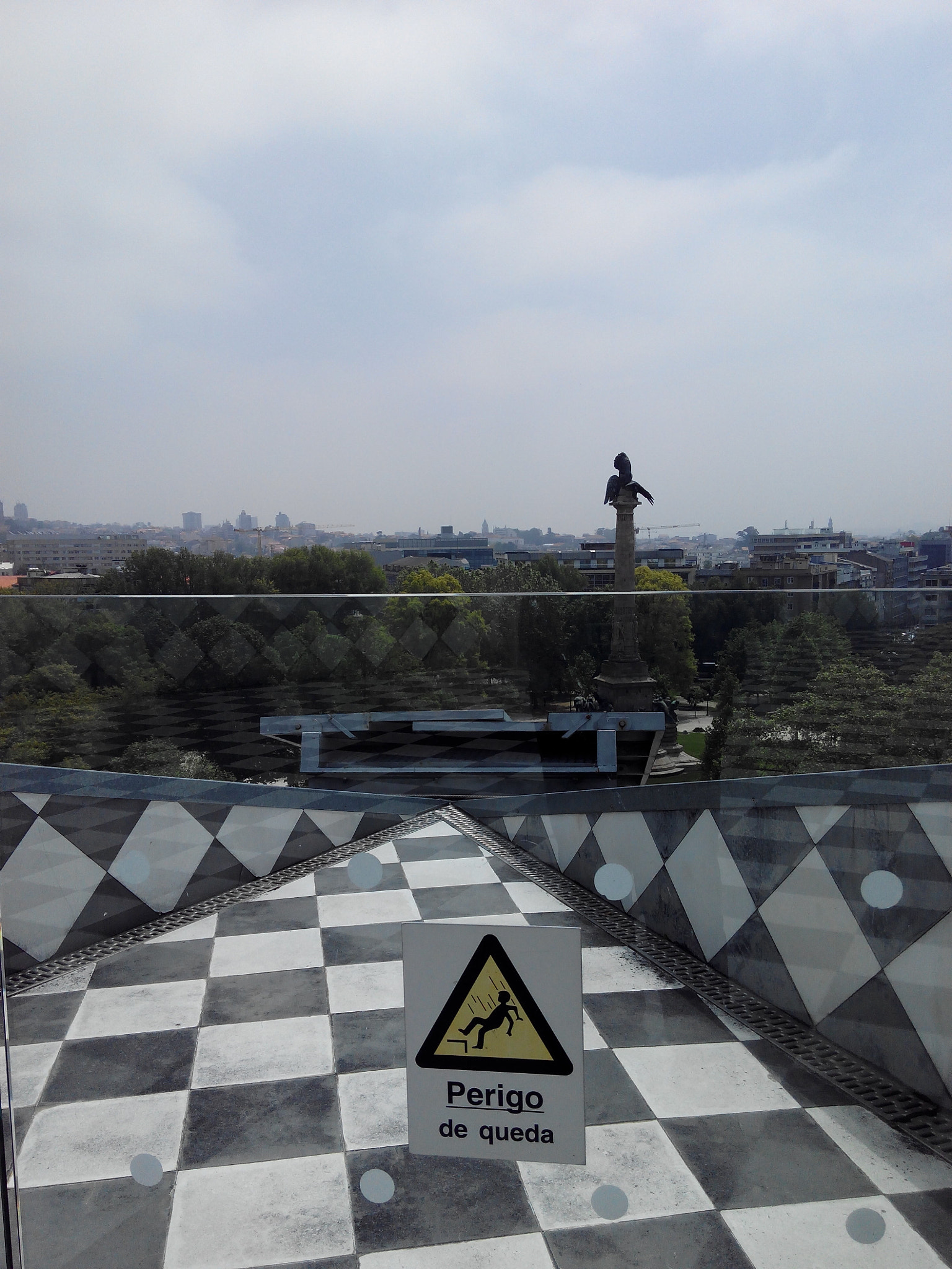 bq Aquaris E5 FHD sample photo. Tenue photography